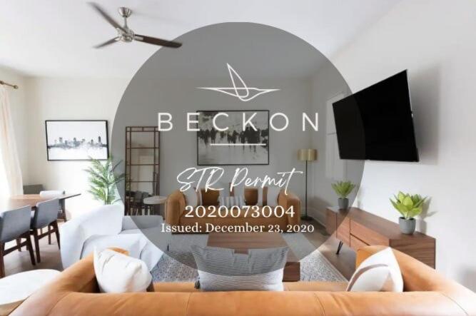 Holiday home Luxurious Germantown With Rooftop Decks *