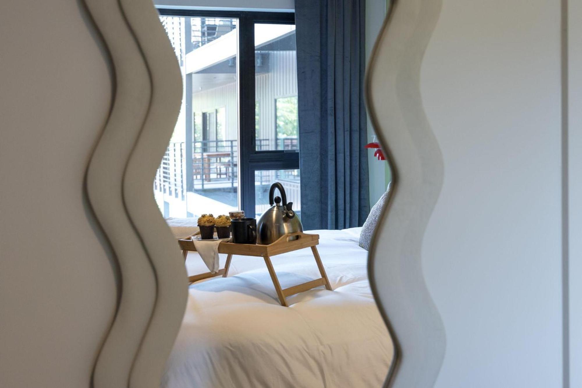 Holiday home Hyve - Artpop - Walk To Broadway