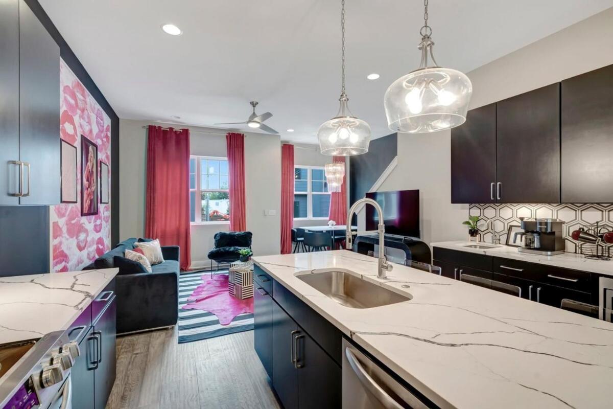 Double Lux 26beds 2 Rooftop Views Free Parking Holiday home *