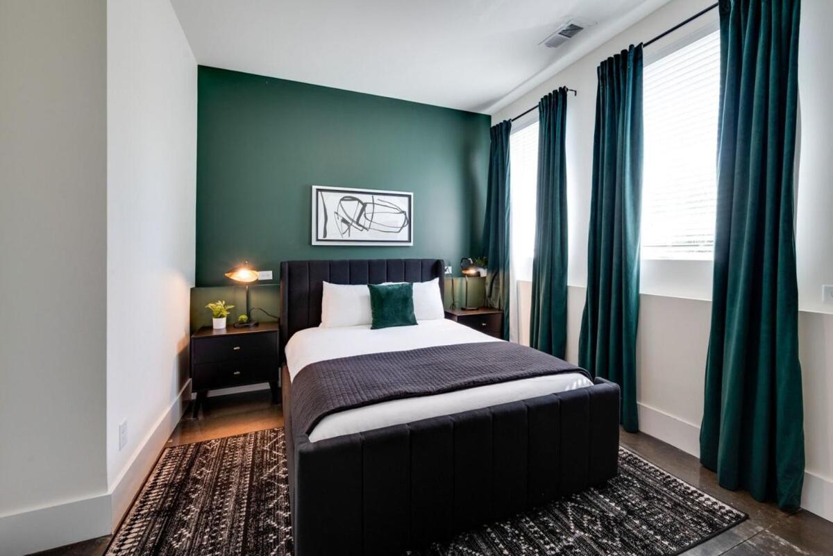 10 Percent Off Elevator Rooftop With Hot Tub & Views * Nashville