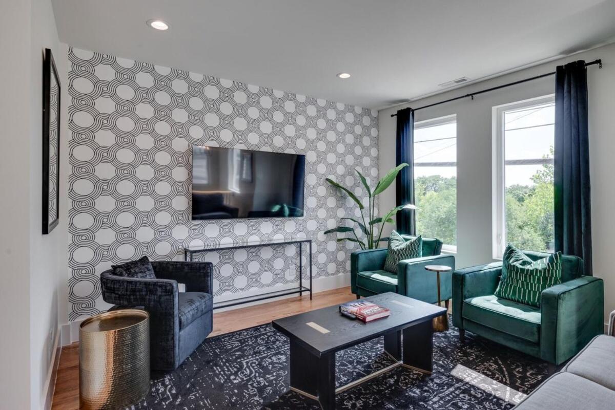 10 Percent Off Elevator Rooftop With Hot Tub & Views Nashville