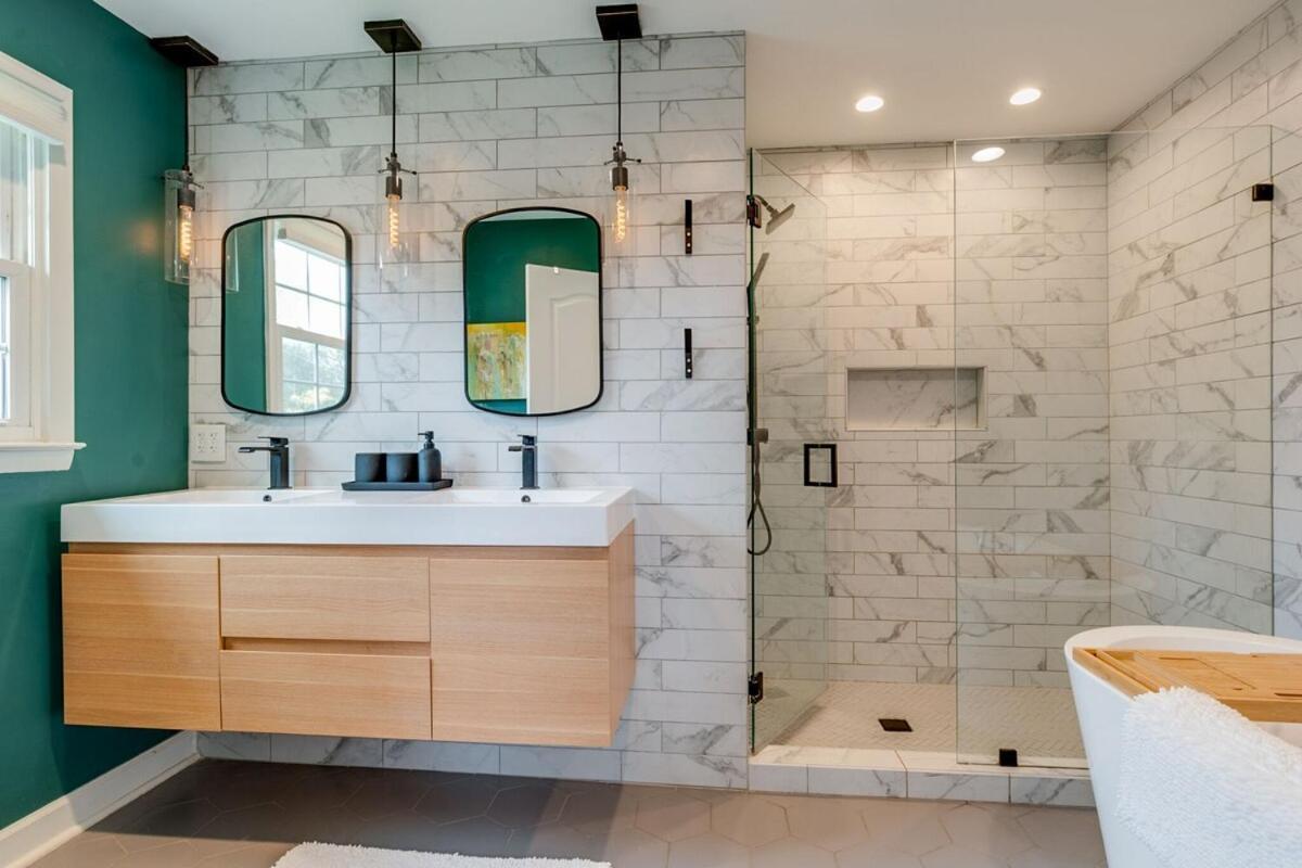 Historic East Nash Sleeps 6 * Nashville