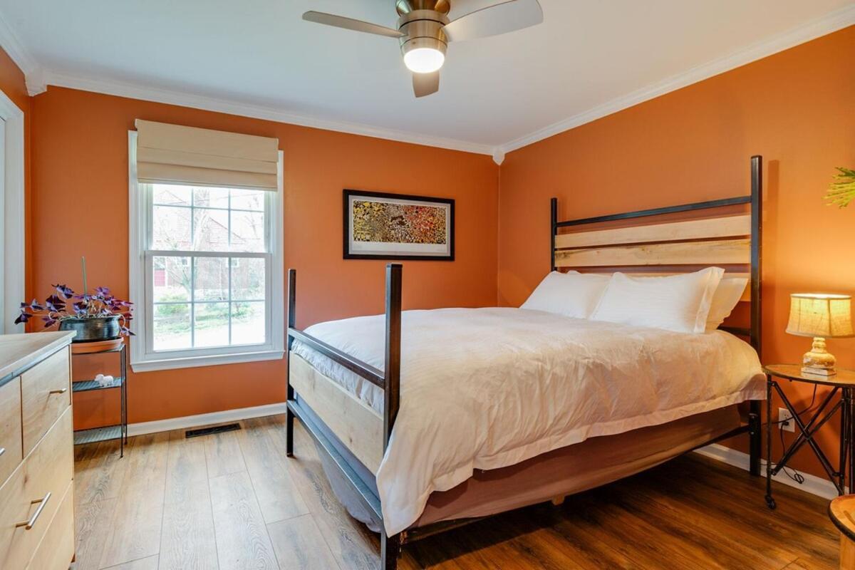 Historic East Nash Sleeps 6 *