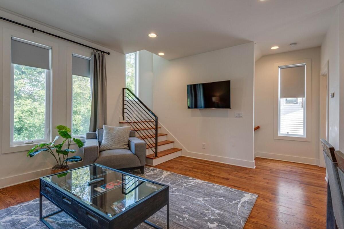 10 Percent Off New Downtown Sleeps 8 Nashville