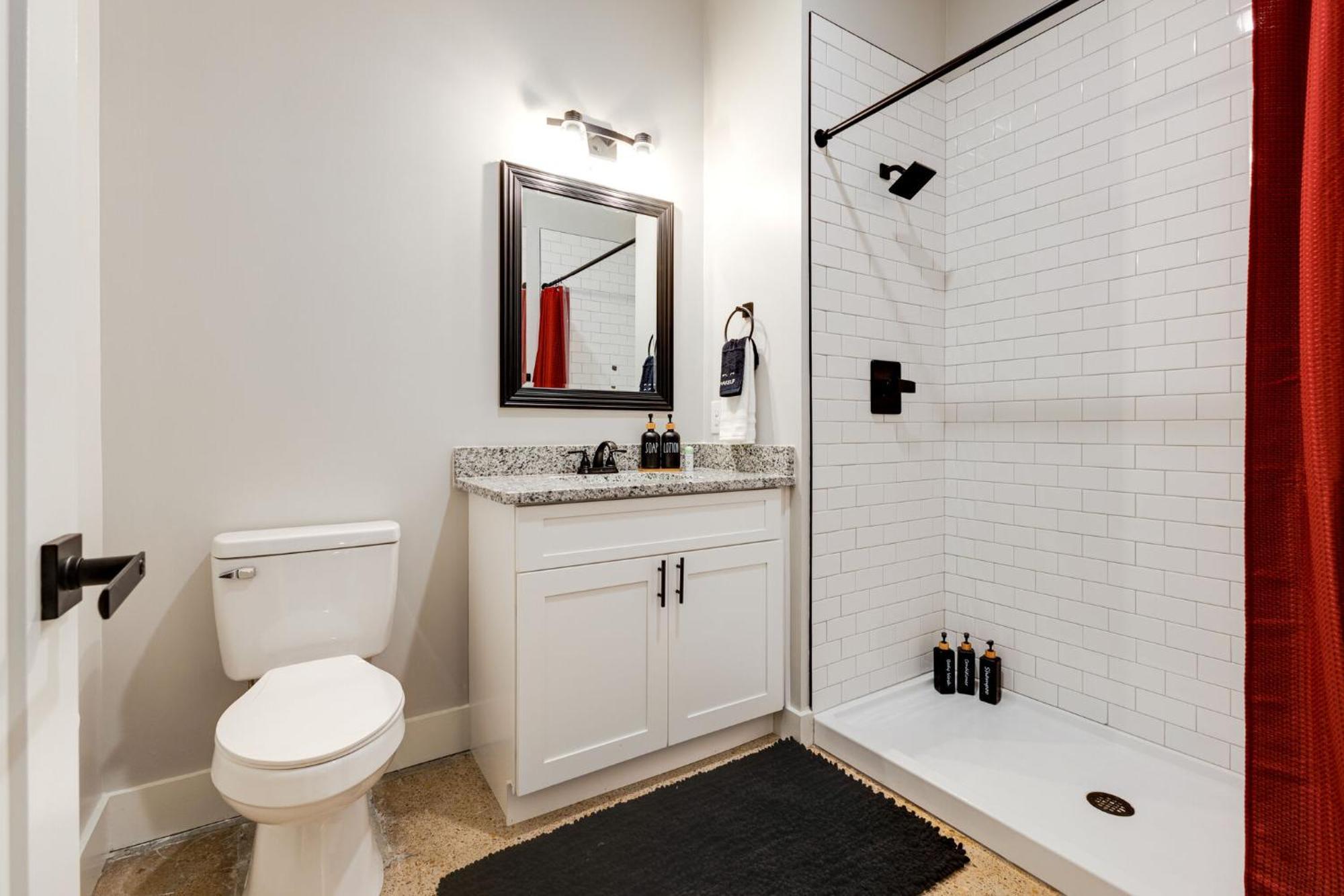 New With 2 Beds 7 Mins To Broadway * Nashville