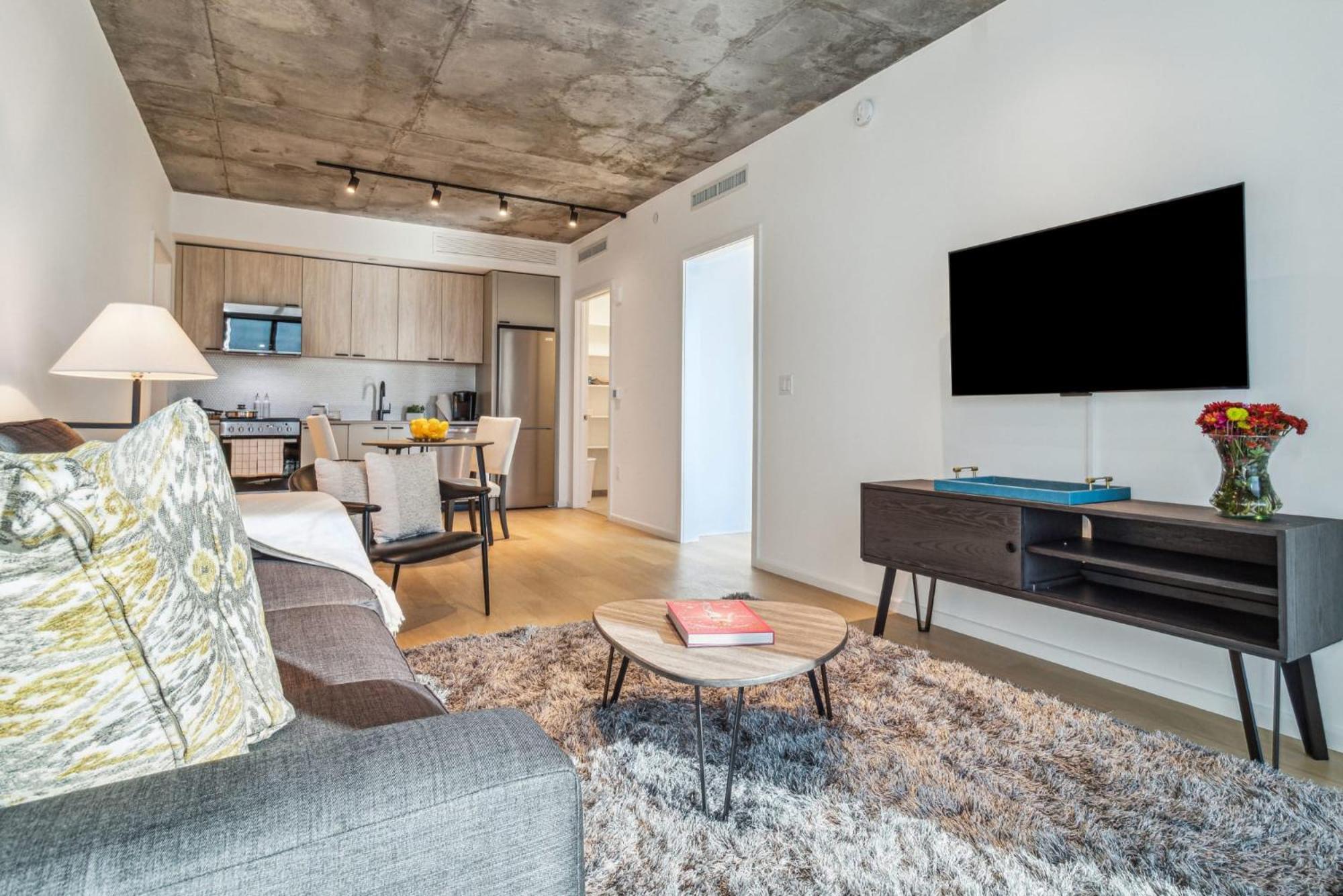 Contemporary City Living In Nashville