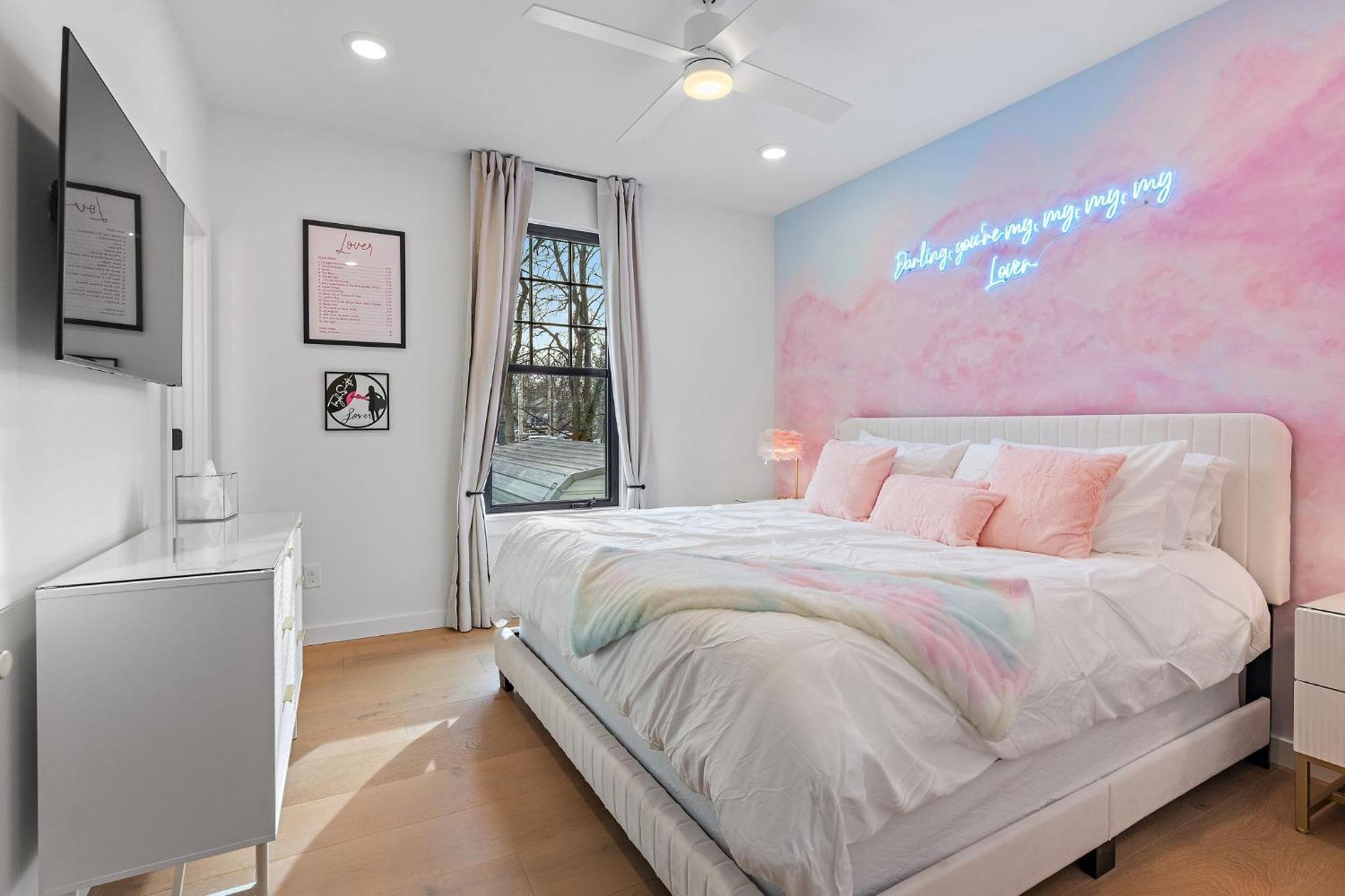 Music Row Townhome Holiday home *