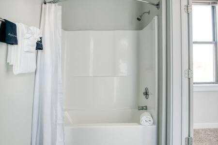 Apartment Cozysuites Music Row Modern 1br W/free Parking! 32 *