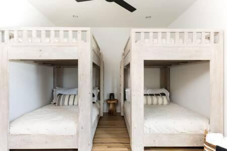 The Waylon - 8 Beds And Cozy Rooftop Lounge Holiday home Nashville