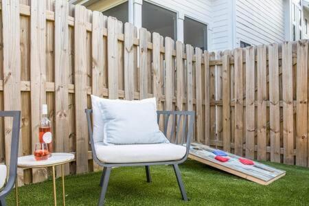 Holiday home The Hadley House - Cozy Porch & Fenced In Backyard Nashville