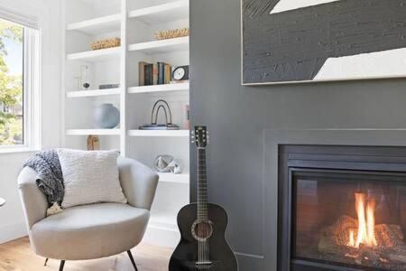 The Hadley House - Cozy Porch & Fenced In Backyard Nashville