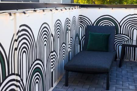Holiday home The Willow - Rooftop Lounge With Skyline Views *