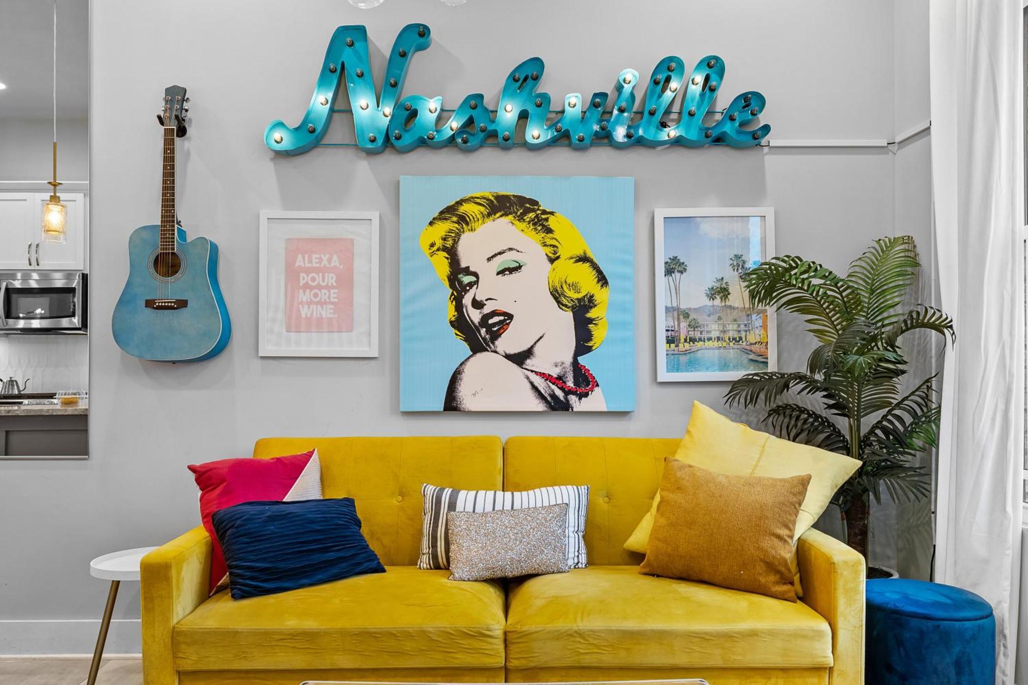 Stylish Heights Townhome *