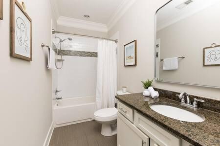 Holiday home The Belmont House - Walk To 12 South Nashville