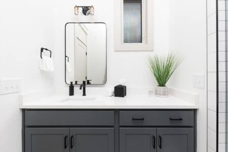 The White House - Glam Meets Cozy Holiday home Nashville