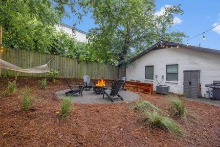Harmonic Close To Vanderbilt And 12 South Apartment Nashville