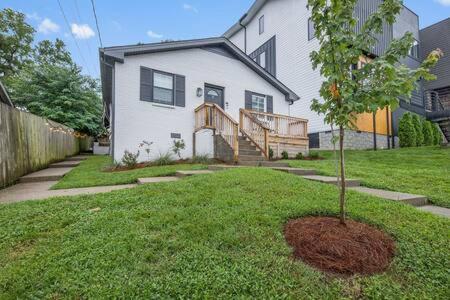 The White - 2 Bedroom - Heart Of