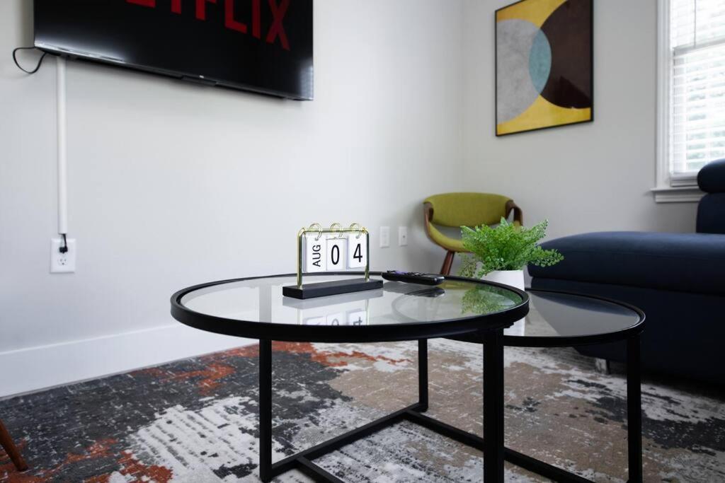 Apartment Minutes To Broadway- King Bed And Optional Garage Parking Nashville