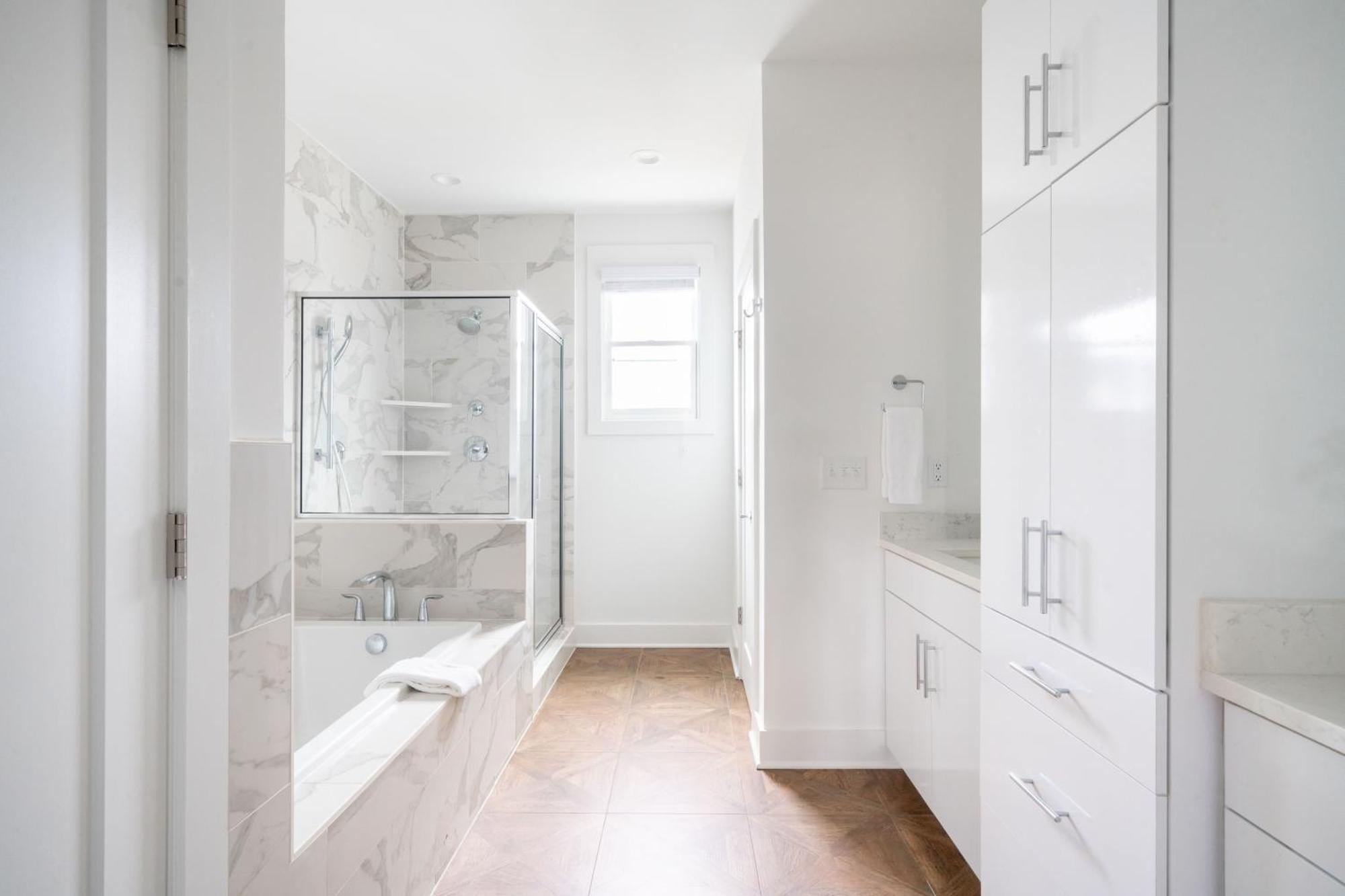 Reba By Avantstay Contemporary 4br In Heart Of Holiday home