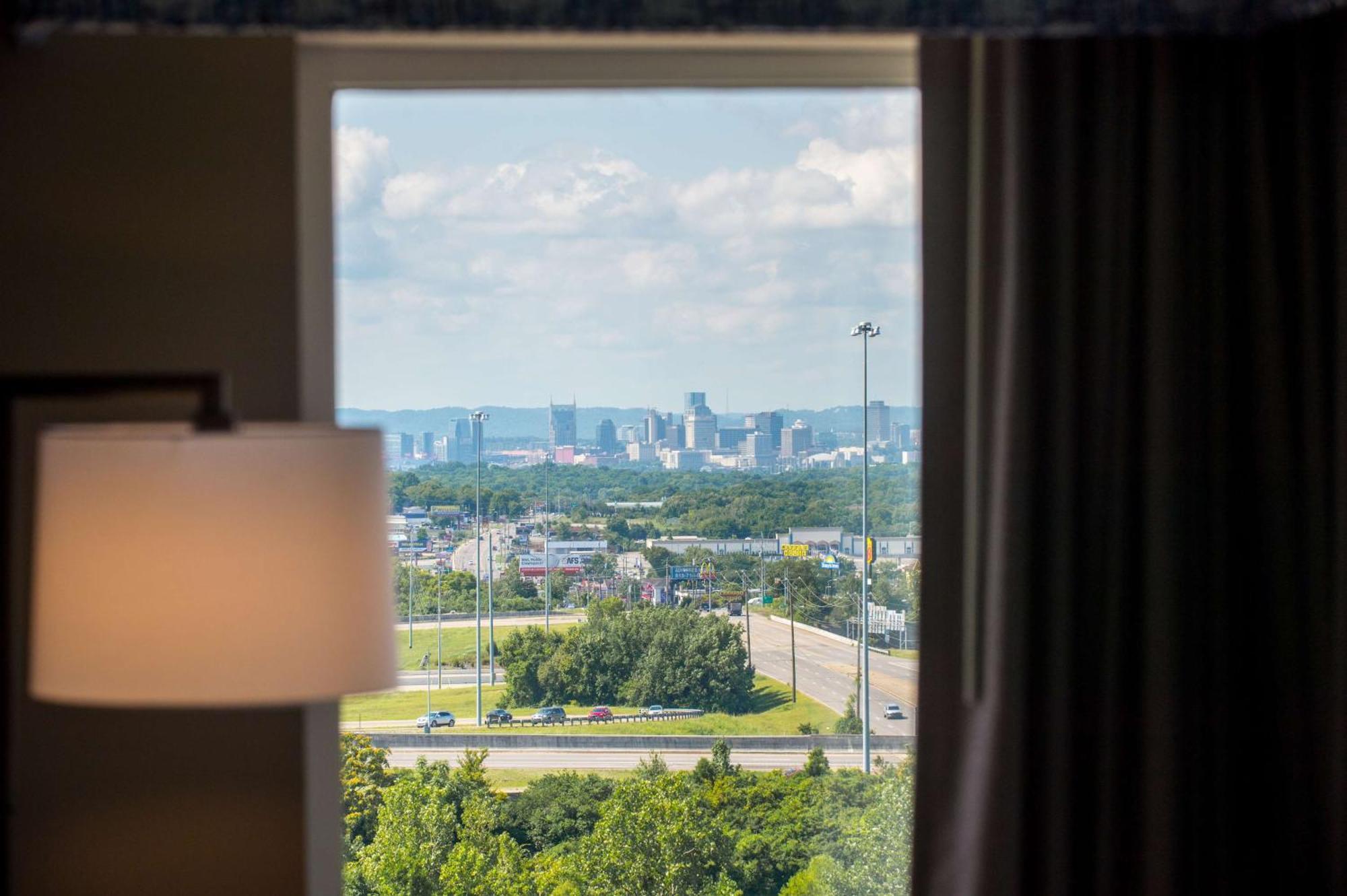 Hampton & By Hilton North Skyline 3*