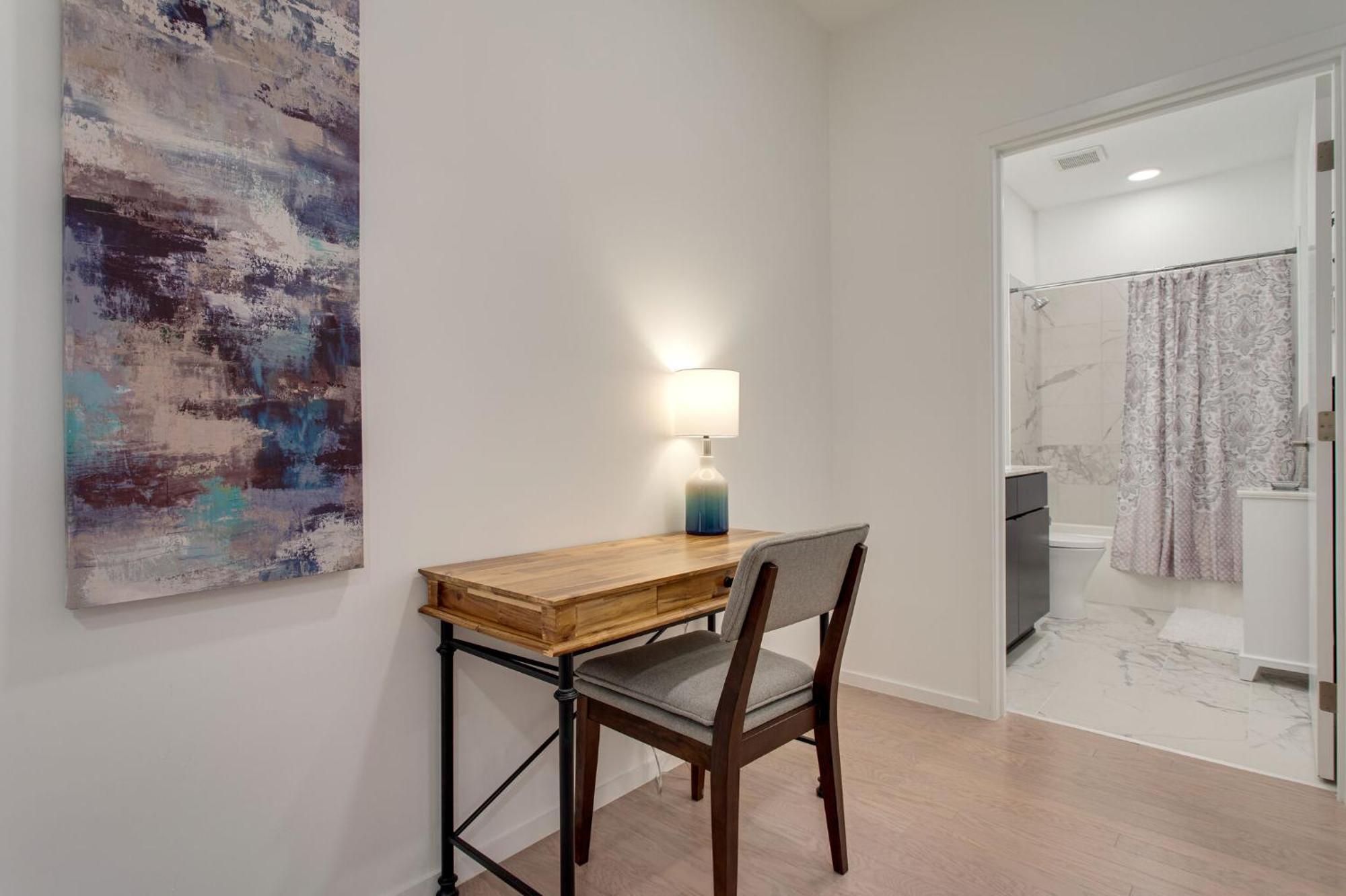 Apartment River View, Central, Elevator, Private Parking