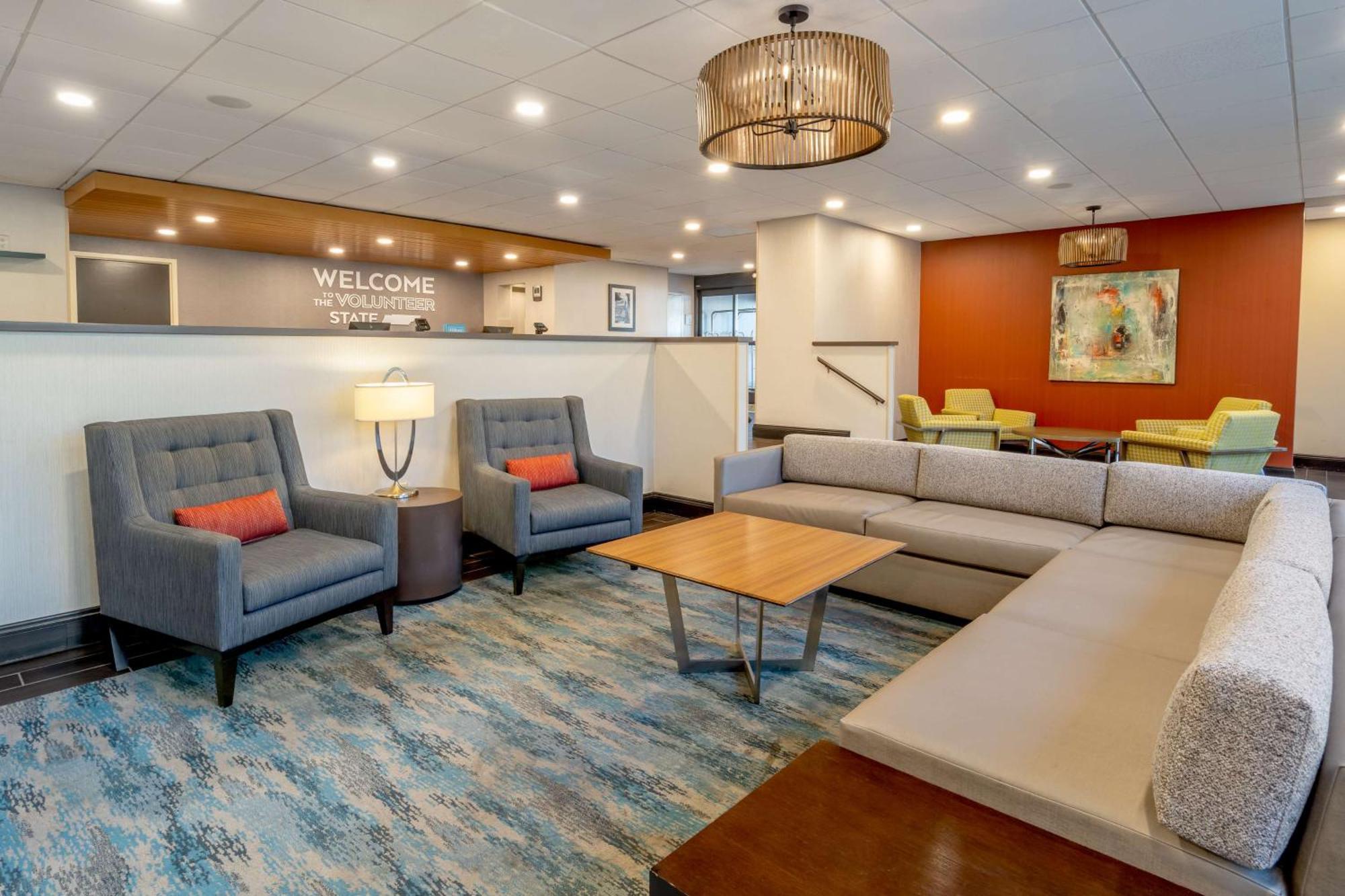 Hotel Hampton / Vanderbilt