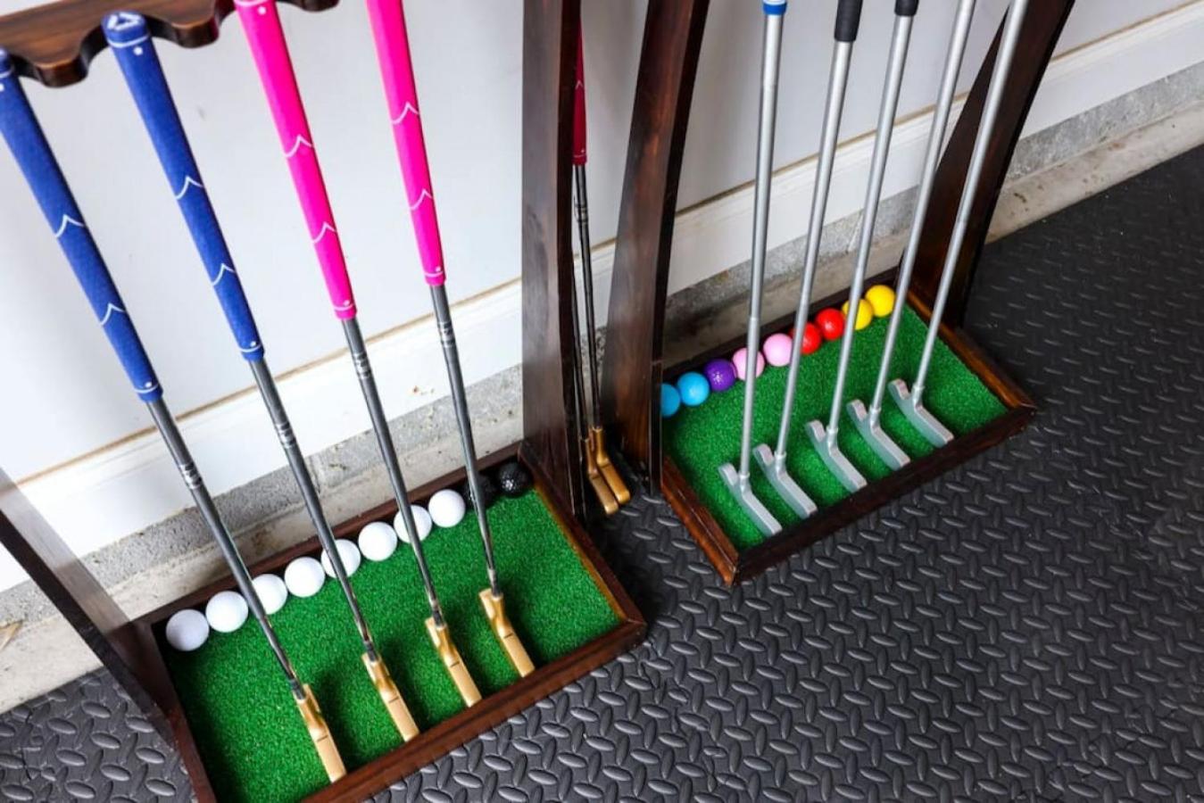 Weho Home, Geodis Park, Mini-golf, Arcade, 10min To Downtown! Sleeps 10! *