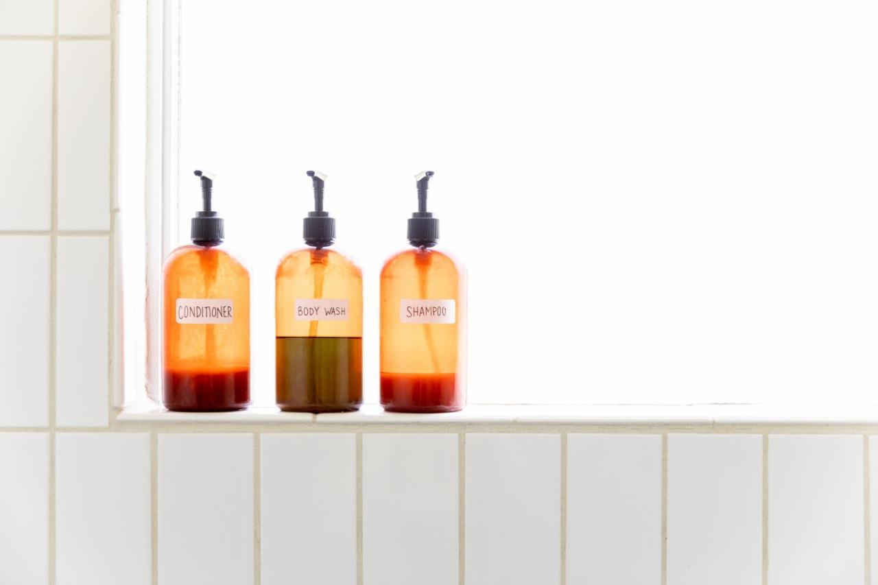 Mid-century Modern Near Downtown With Free Parking * Nashville