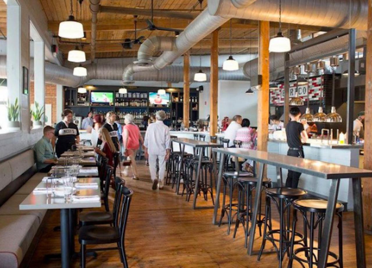 Cheerful House Near Coffee Food & Fenced-in Yard Holiday home *