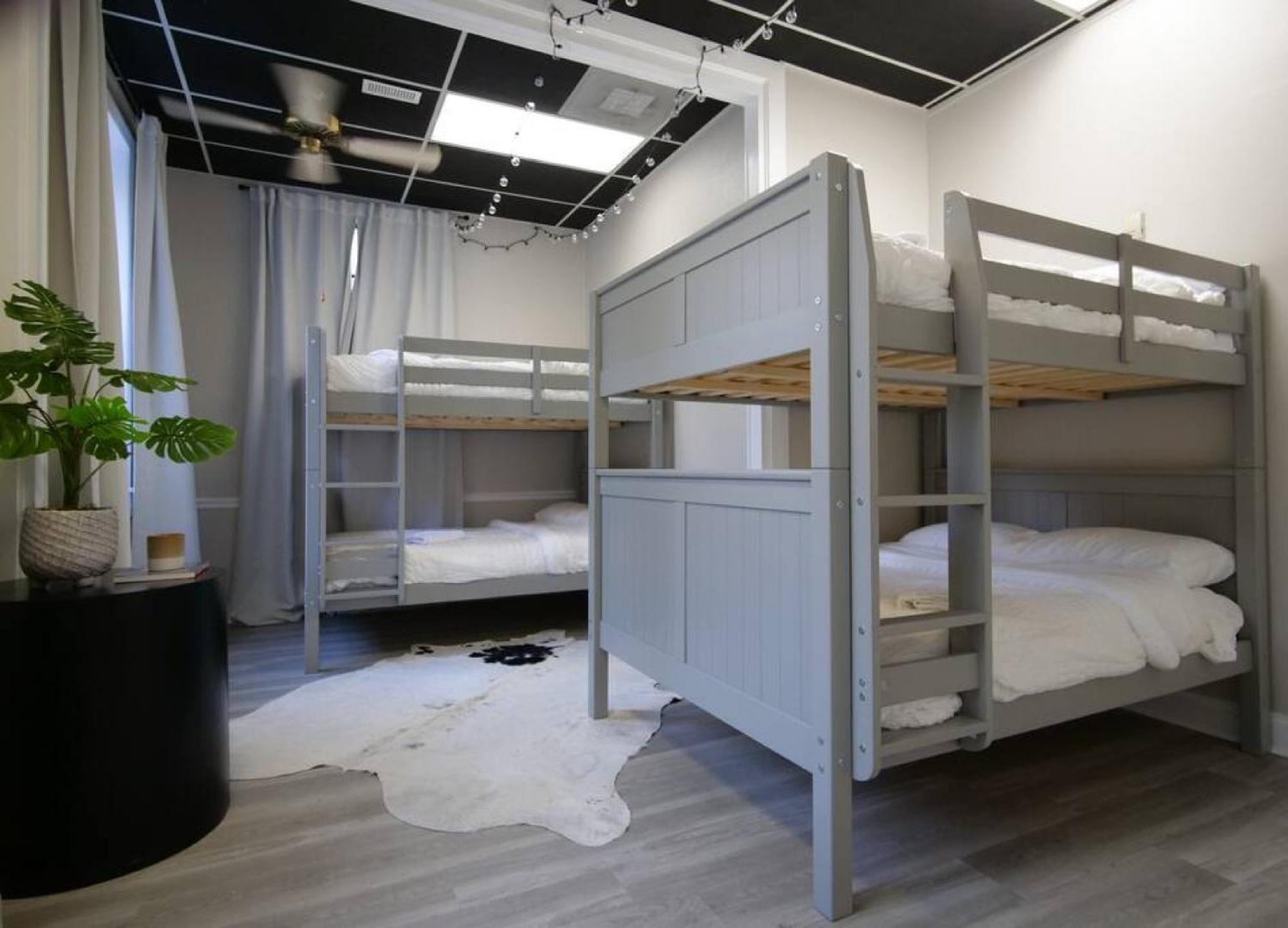 Holiday home Rock N Row Warehouse Huge Modern Unique Space *