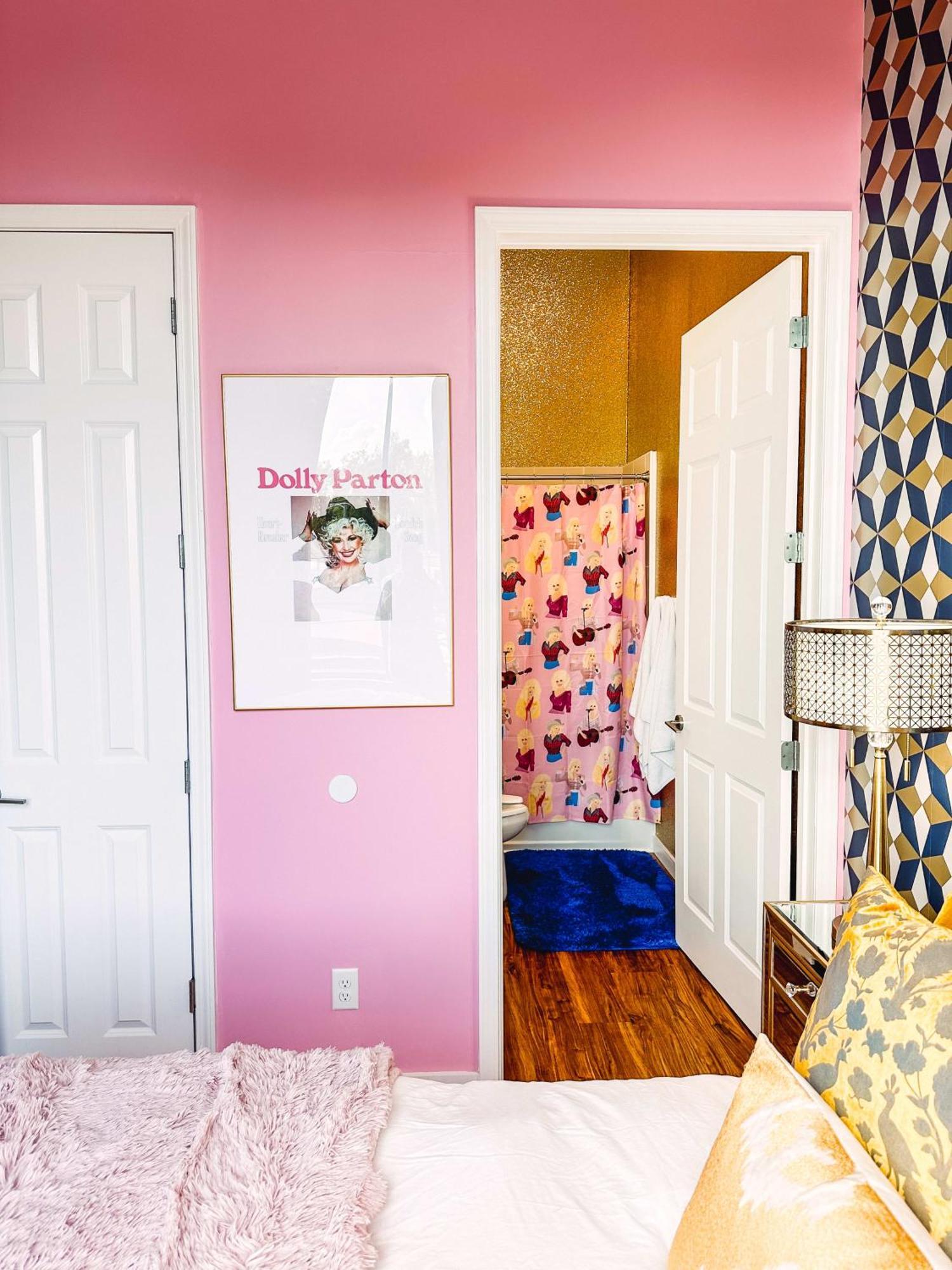 Dolly's Art Deco - Luxe Near Broadway Holiday home Nashville