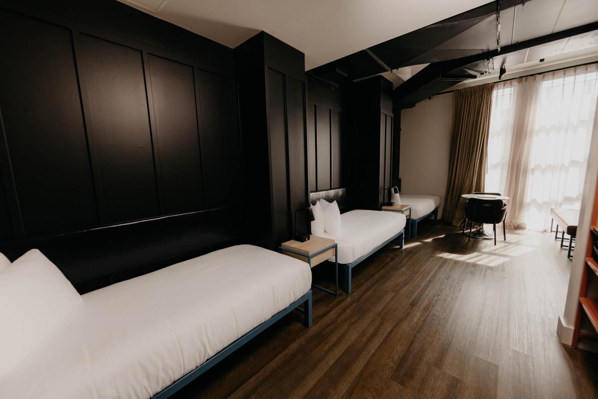 Hotel Waymore's & Casual Club Nashville