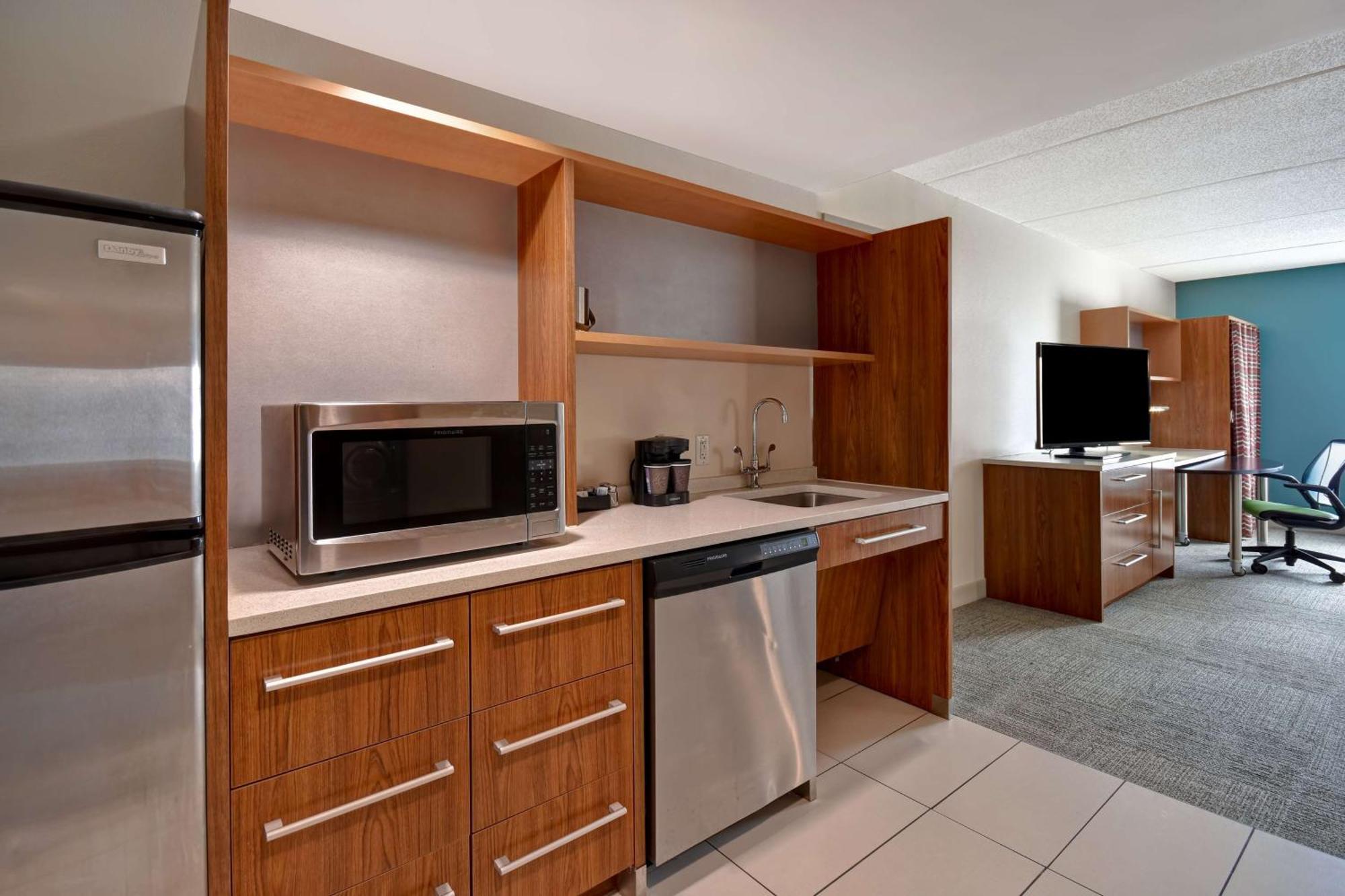 Home2 By Hilton Vanderbilt, Tn 3*