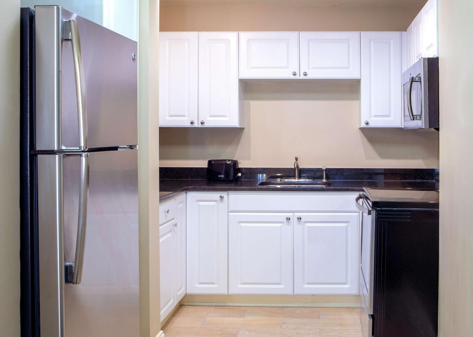 Doubletree By Hilton Downtown Nashville