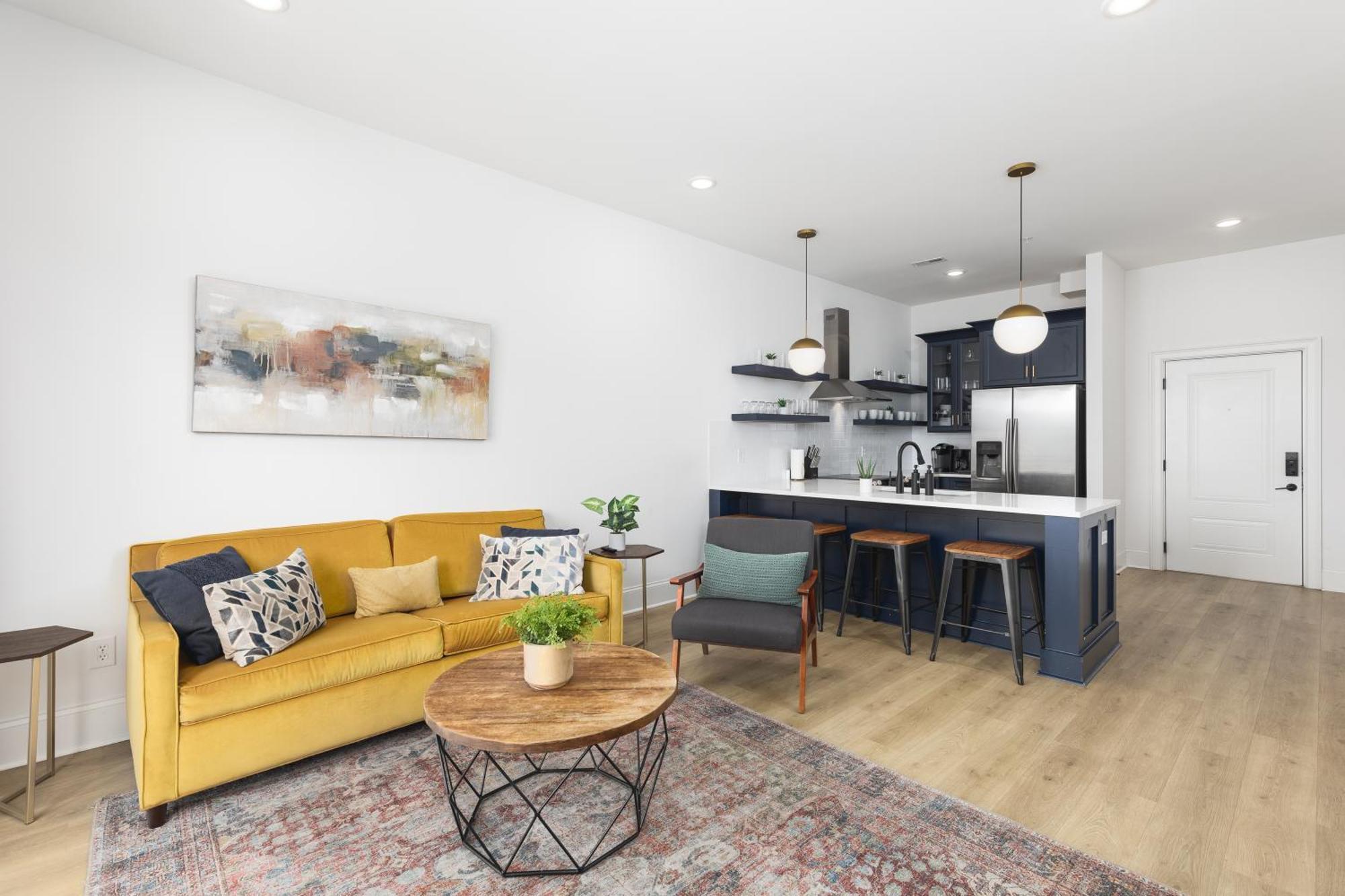 Apartment Tranquil Haven Close To Broadway With Free Parking