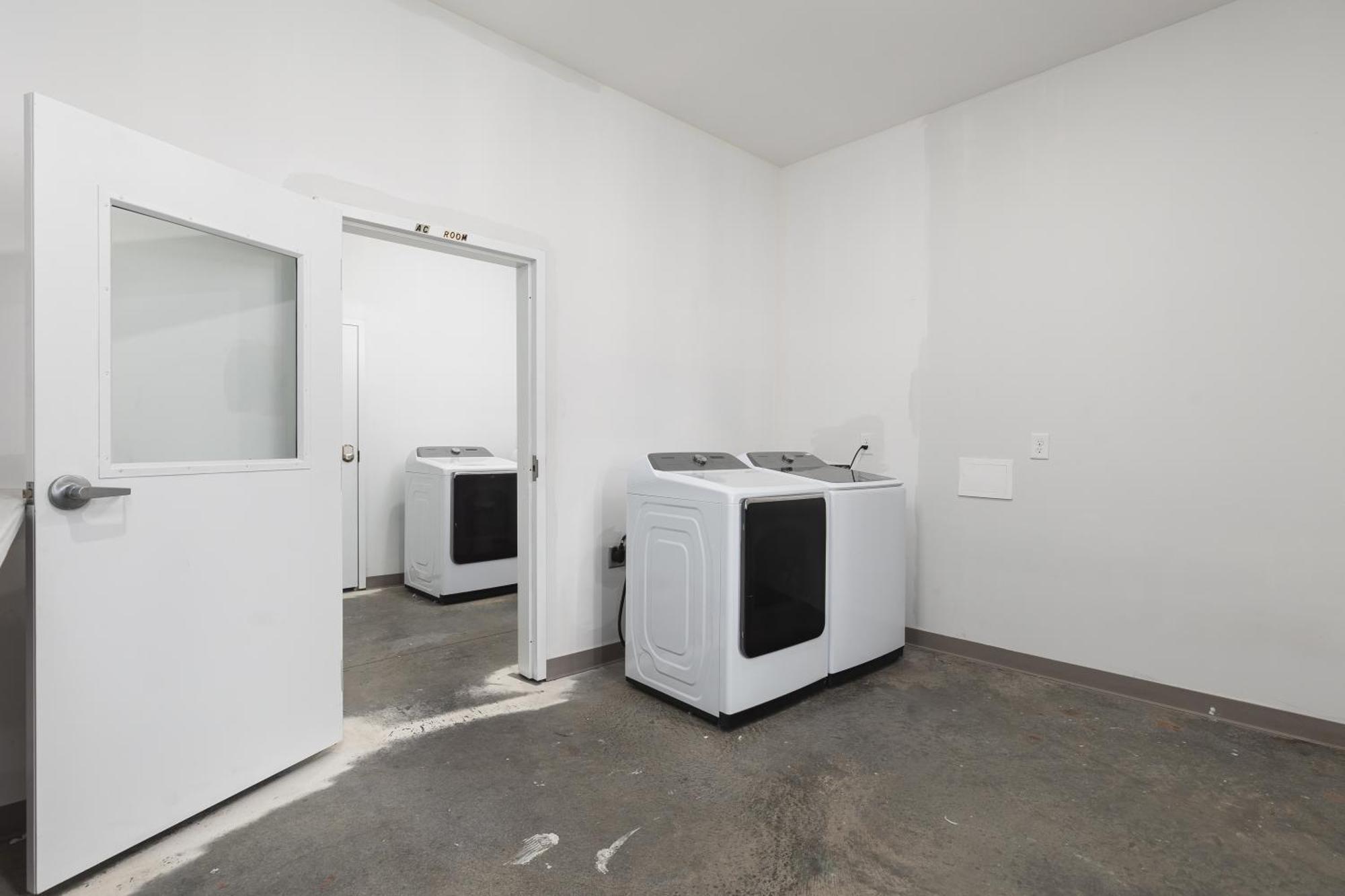 Apartment 5 Points Retreat In East Walk To Restaurants Bars And Music