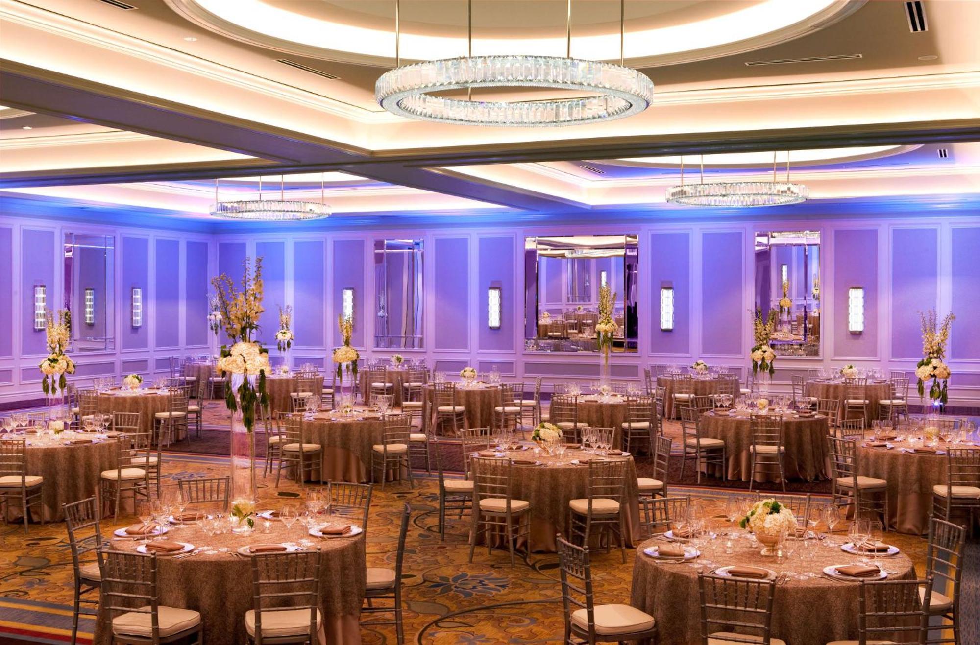 Hilton Downtown Hotel 4*