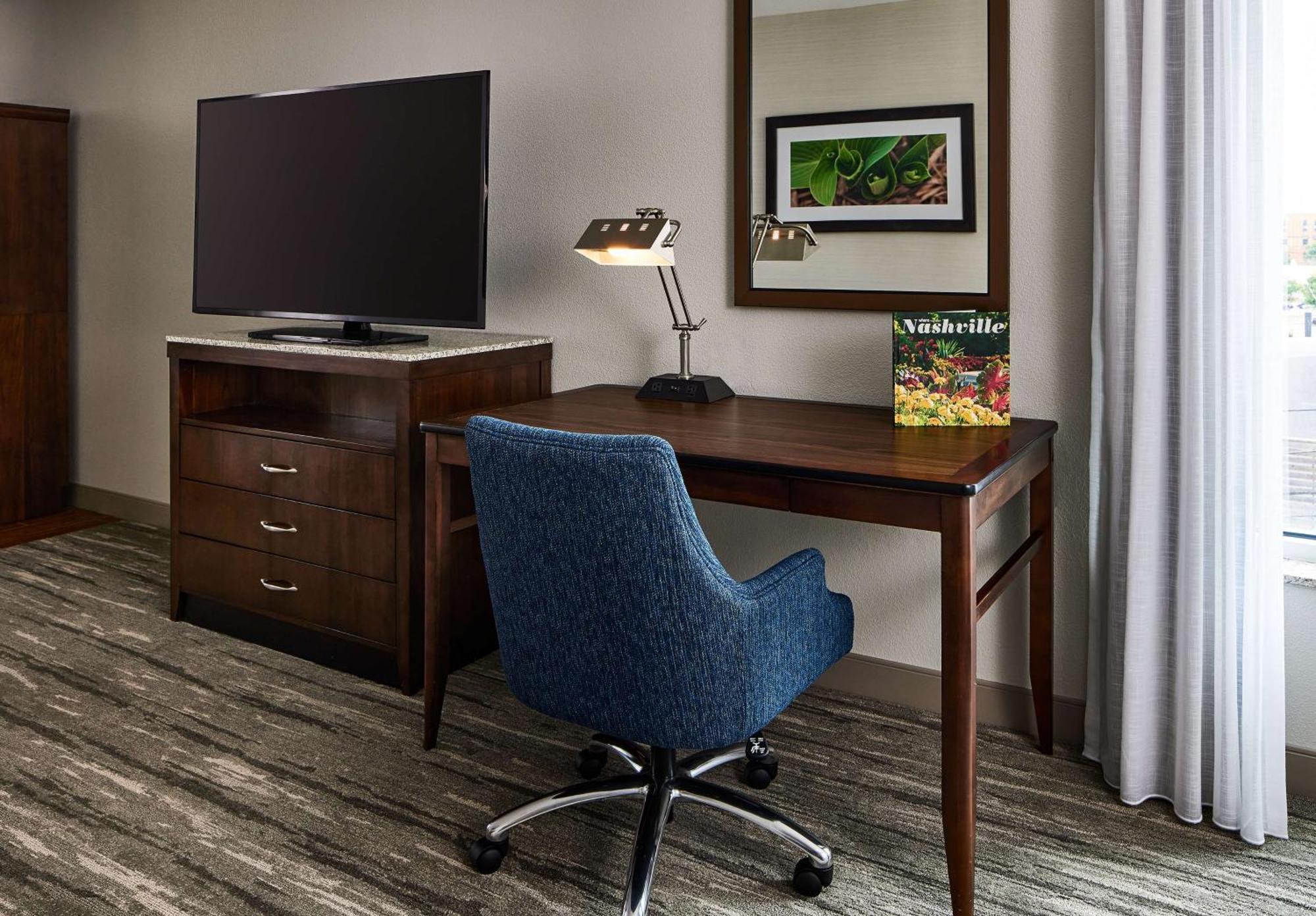 Hotel Hilton Garden Downtown/convention Center 3*