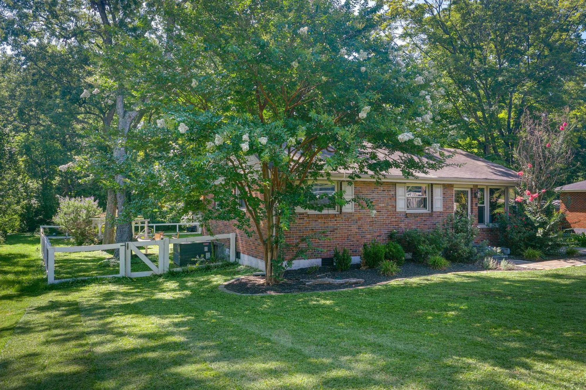 Holiday home Getaway With Gazebo, 11 Mi To Downtown! Nashville