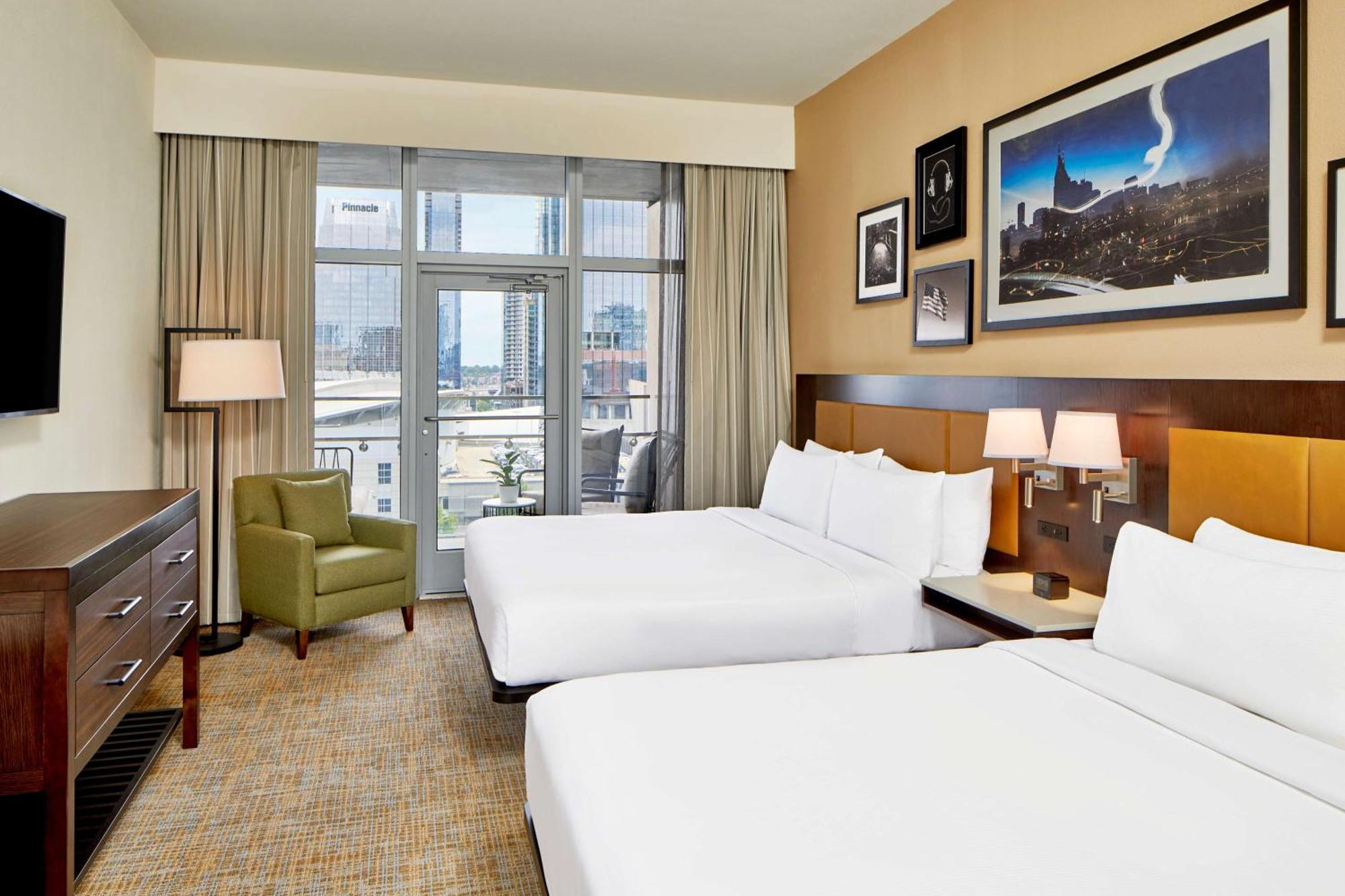 Embassy By Hilton Downtown Nashville