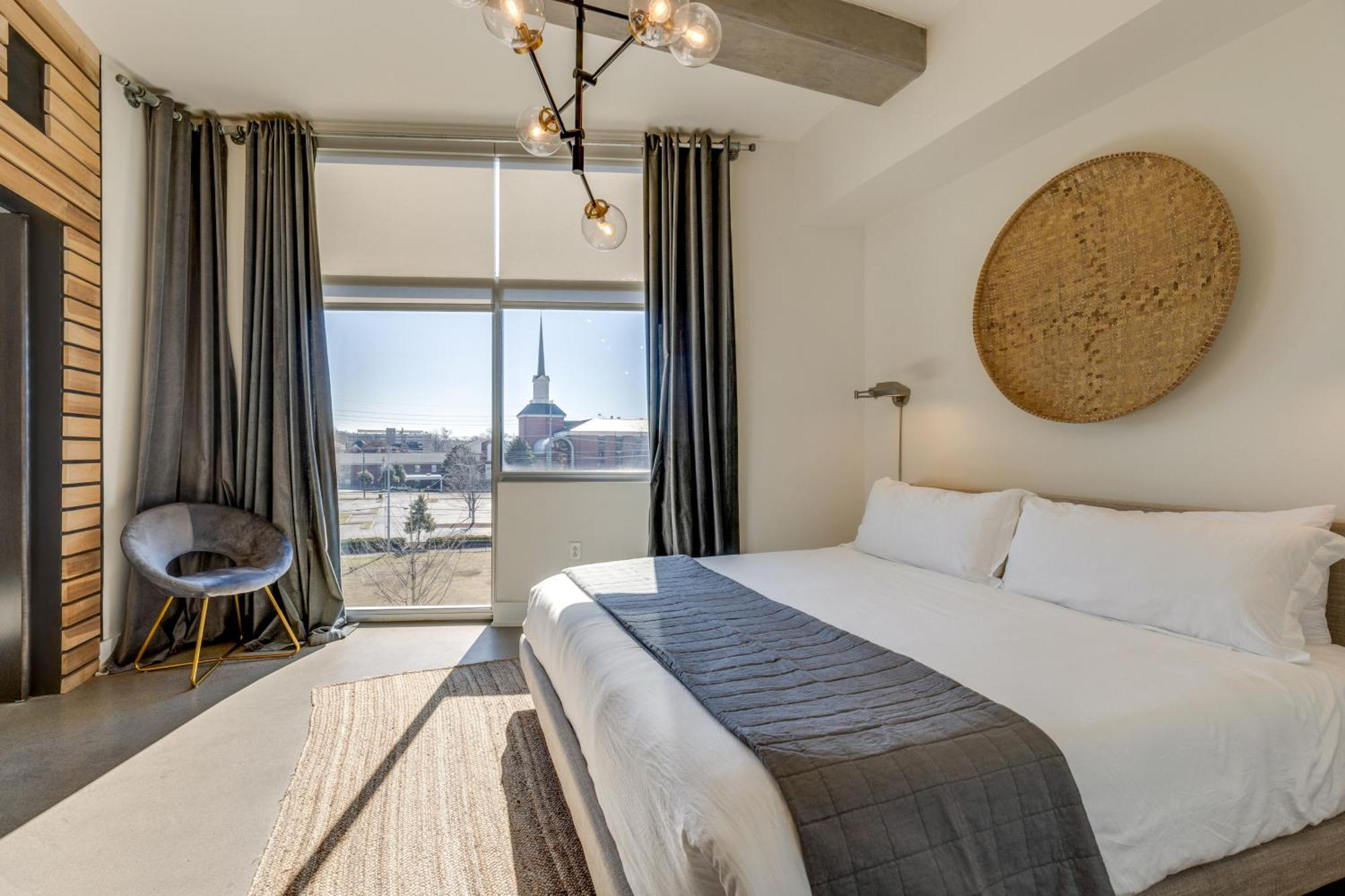 Amazing 2 Bd 4th Floor With Spectacular Views Holiday home Nashville