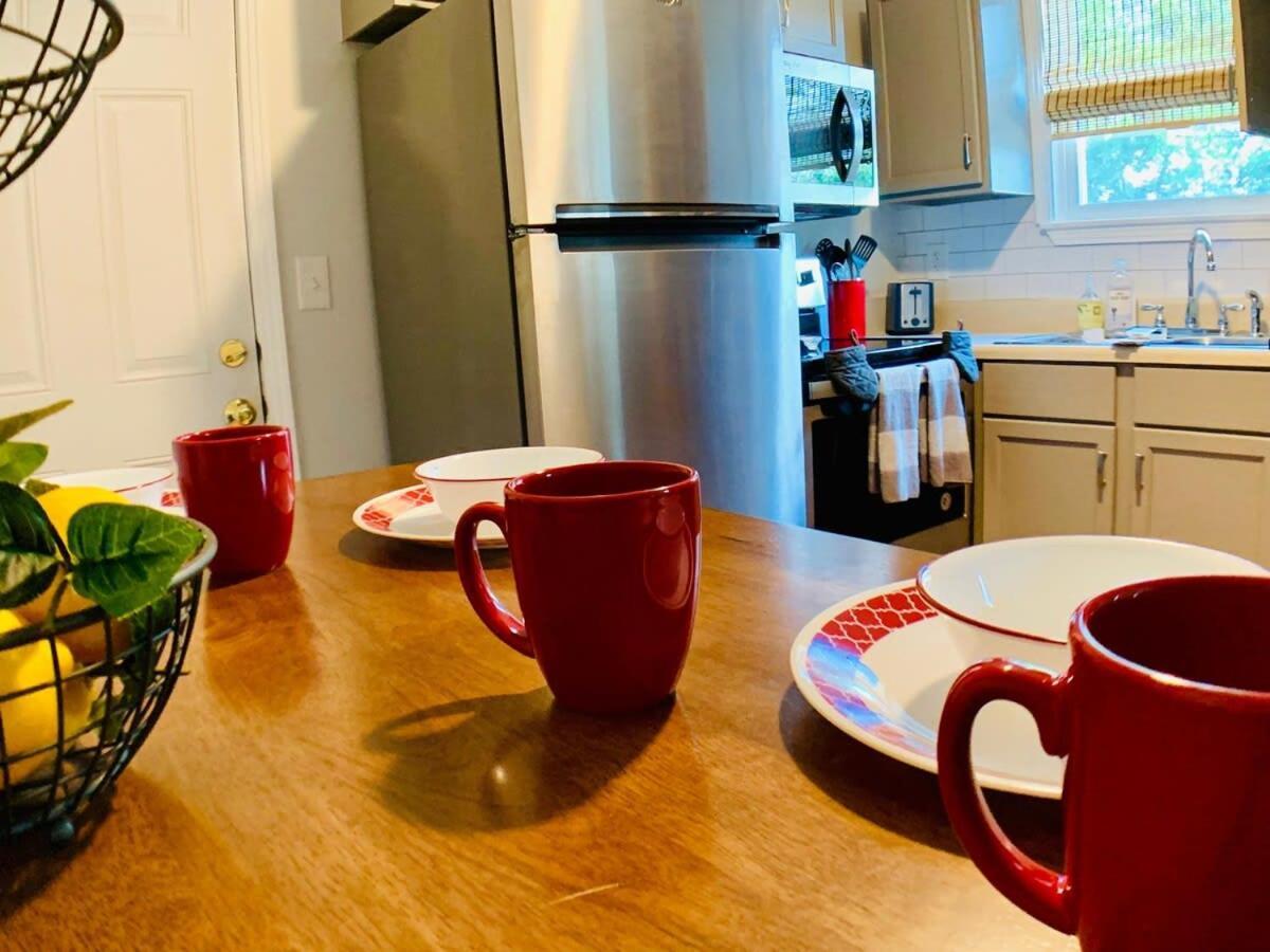 Fairgrounds Playground - Weho - 1bd 1ba Nashville