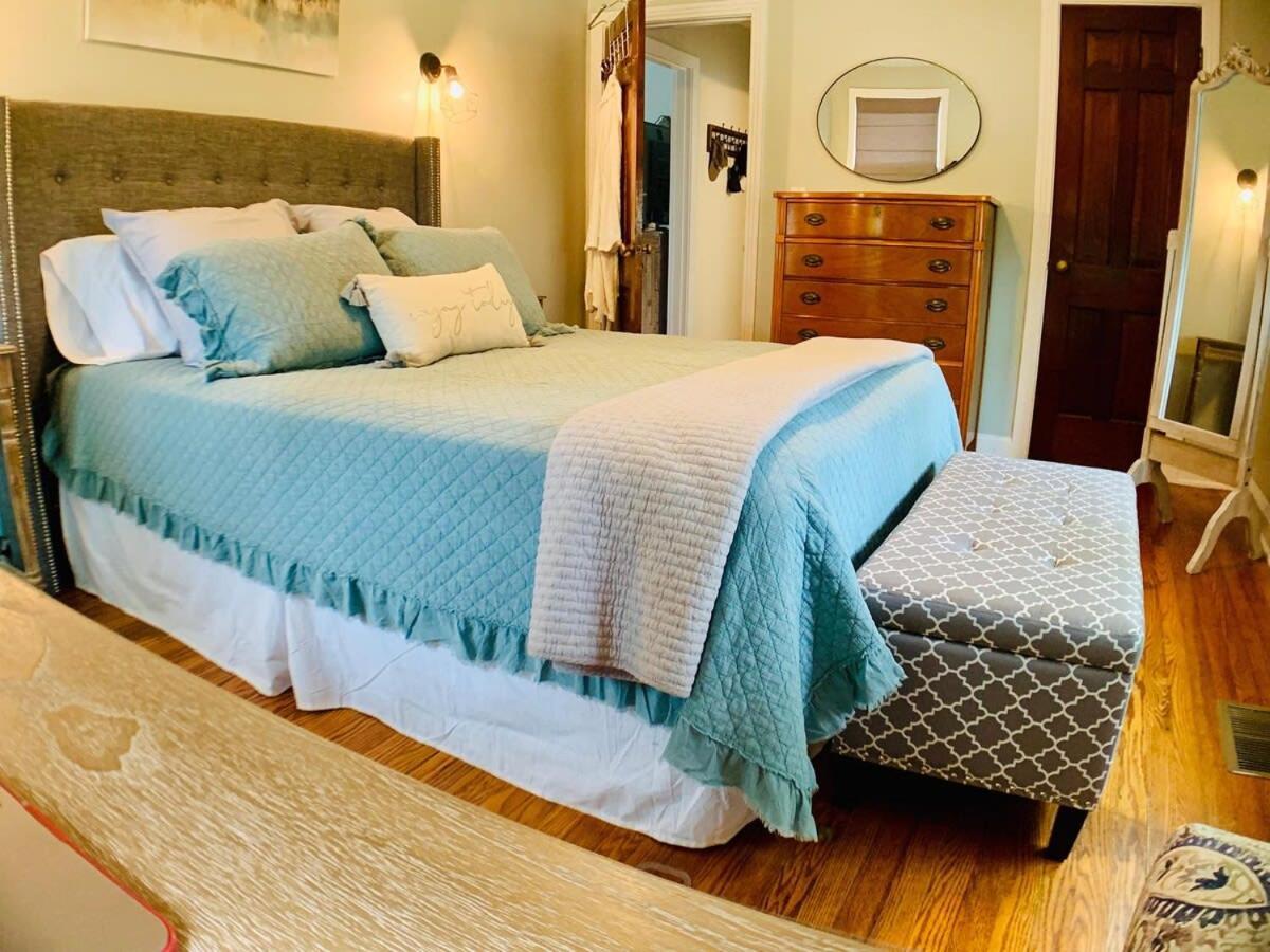 Holiday home Fairgrounds Playground - Weho - 1bd 1ba *