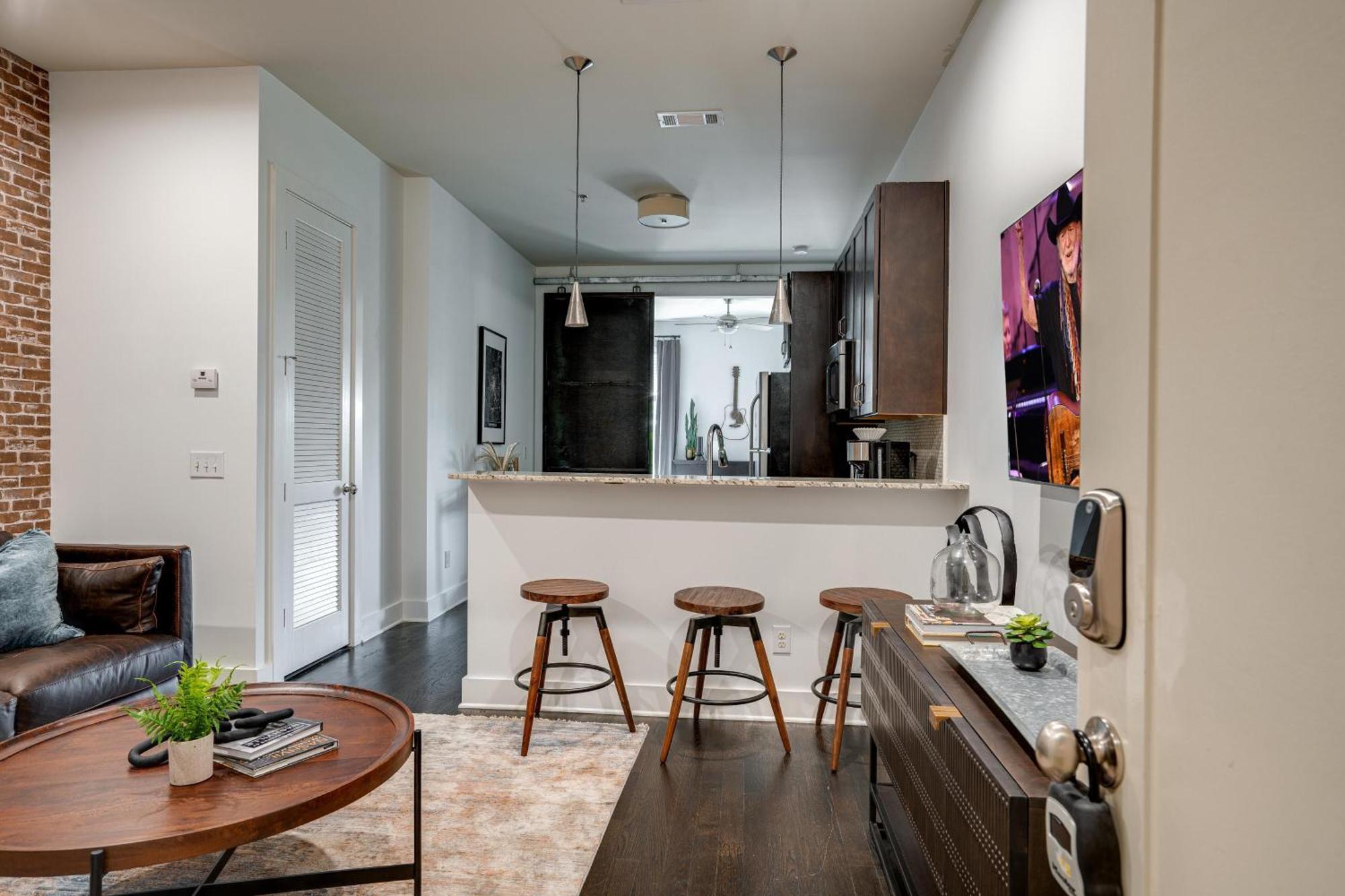 Lofts At 30th - Urban - 6 Mins To Broadway Holiday home Nashville
