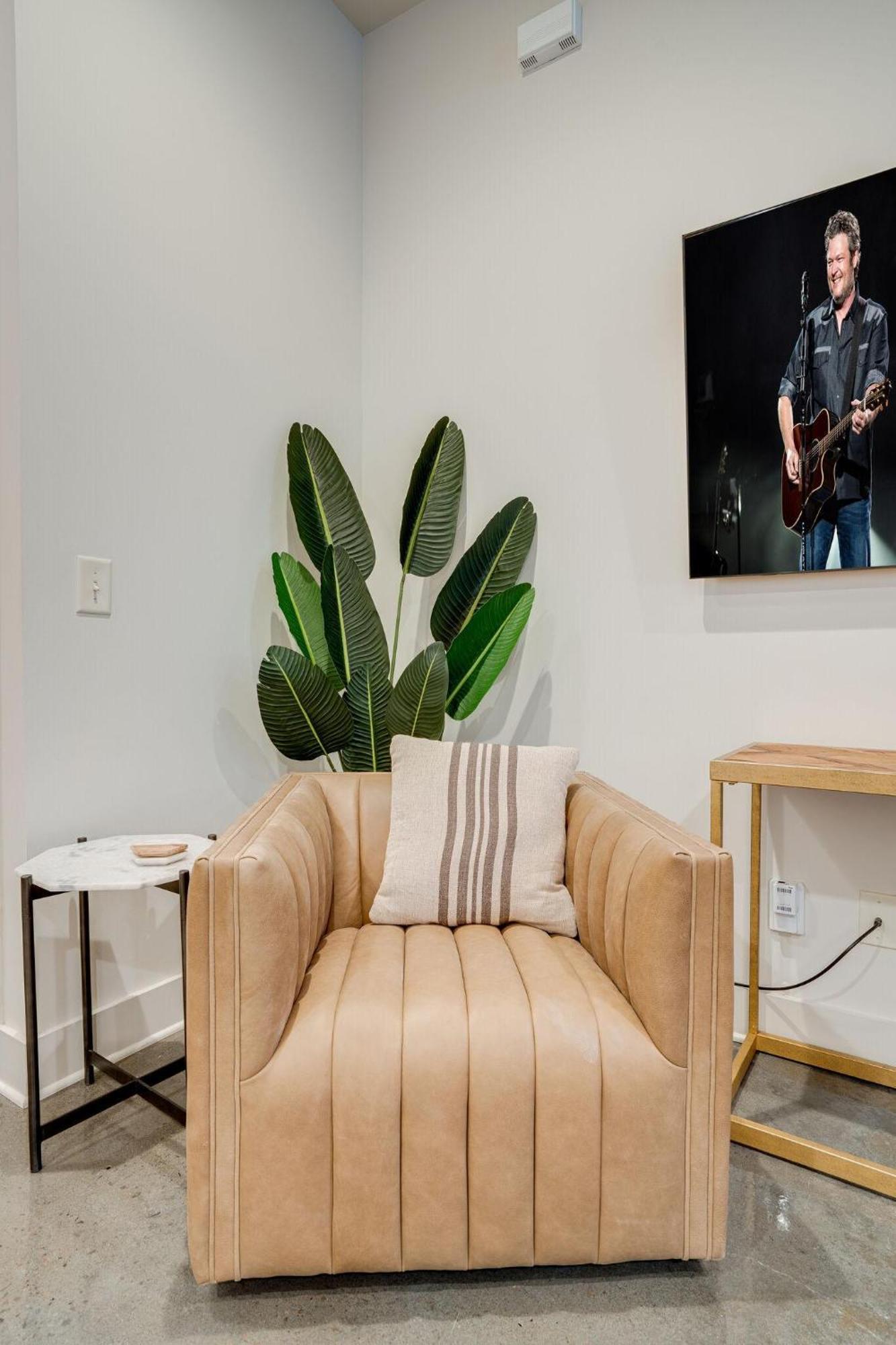Lofts At 30th - Modern Escape - Mins To Broadway