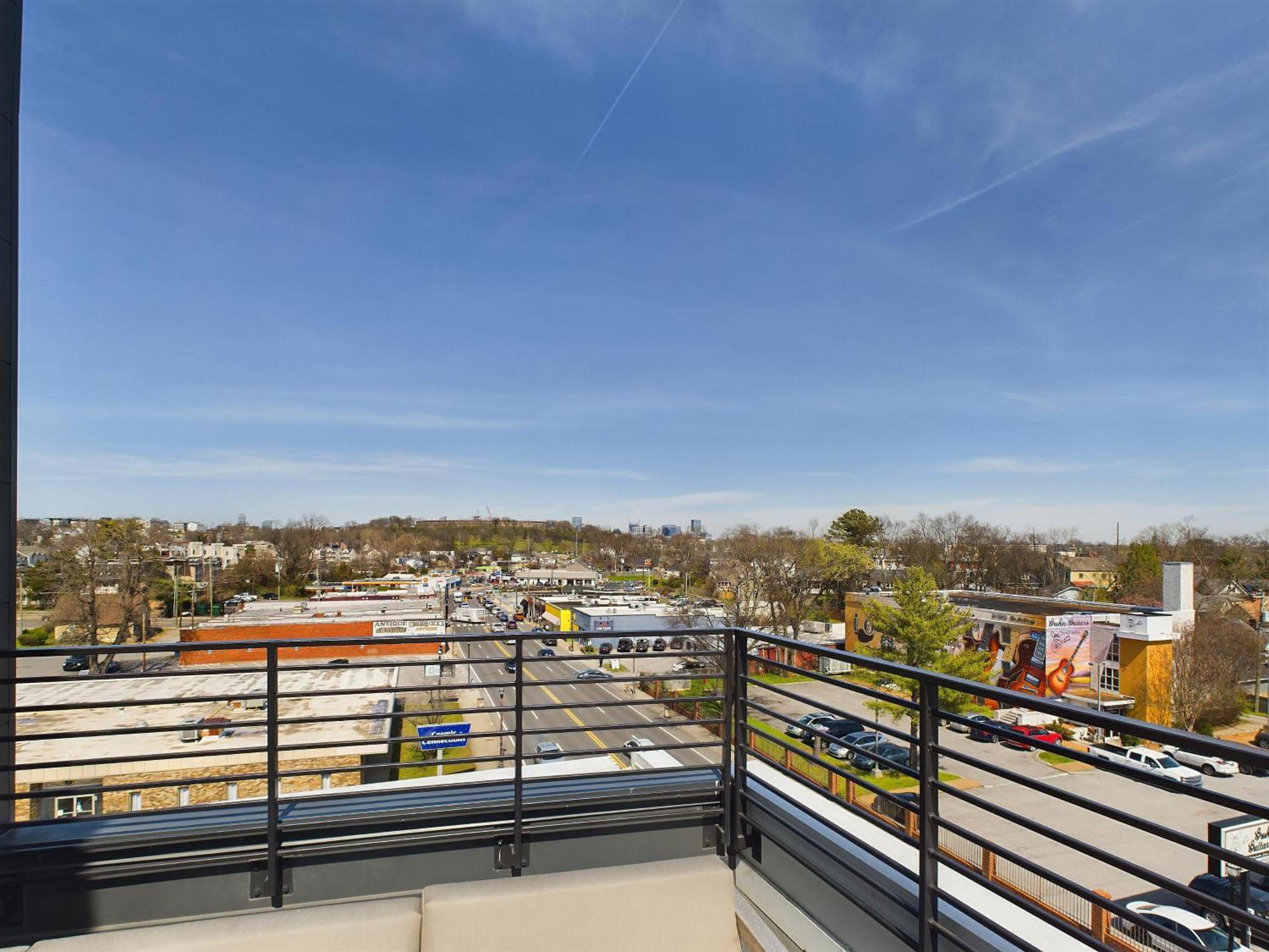 Foxy Skies - Private Rooftop - 5 Mins To Broadway * Nashville