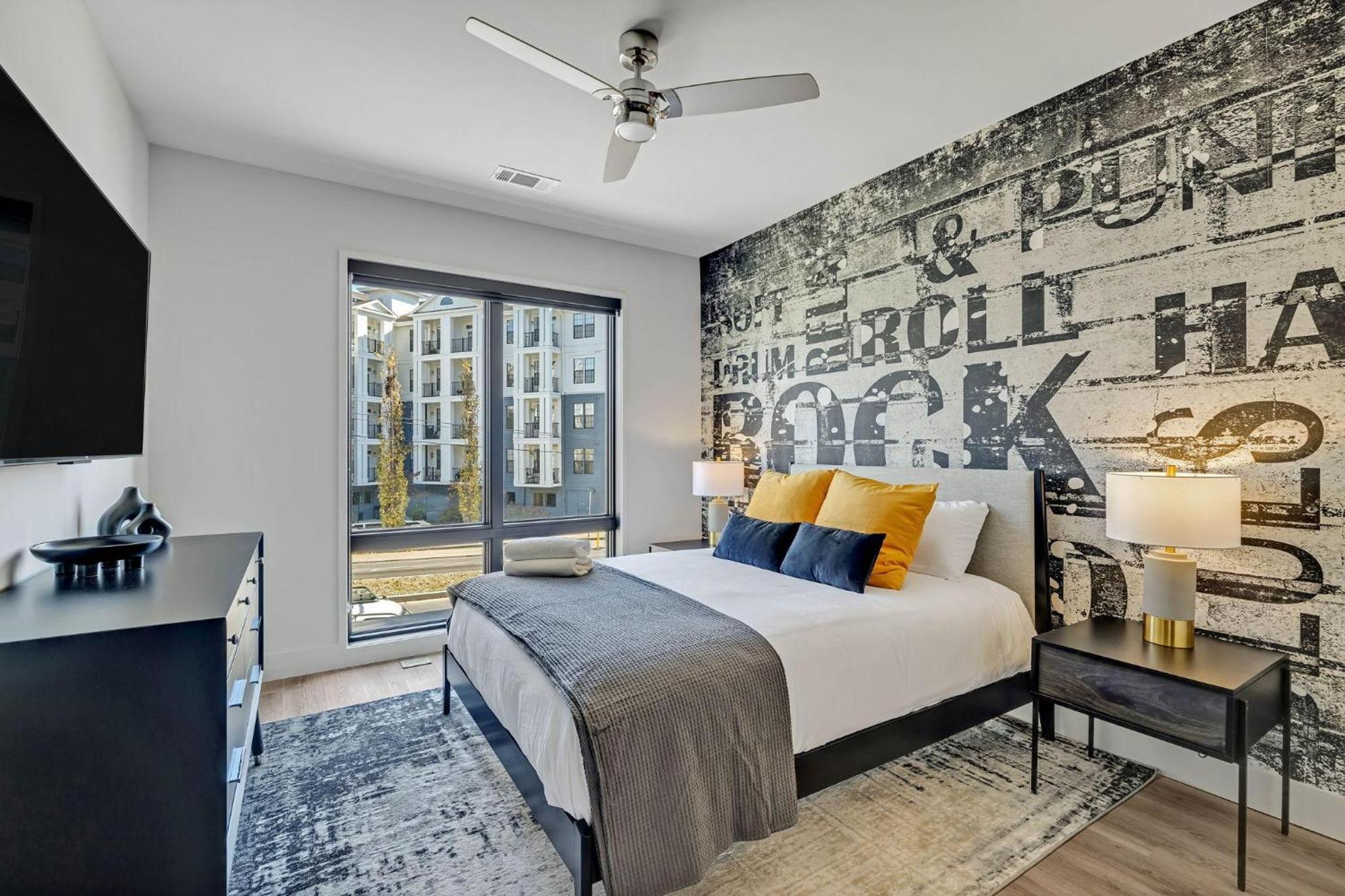 Rockin Retreat - Odyssey - Heart Of Midtown