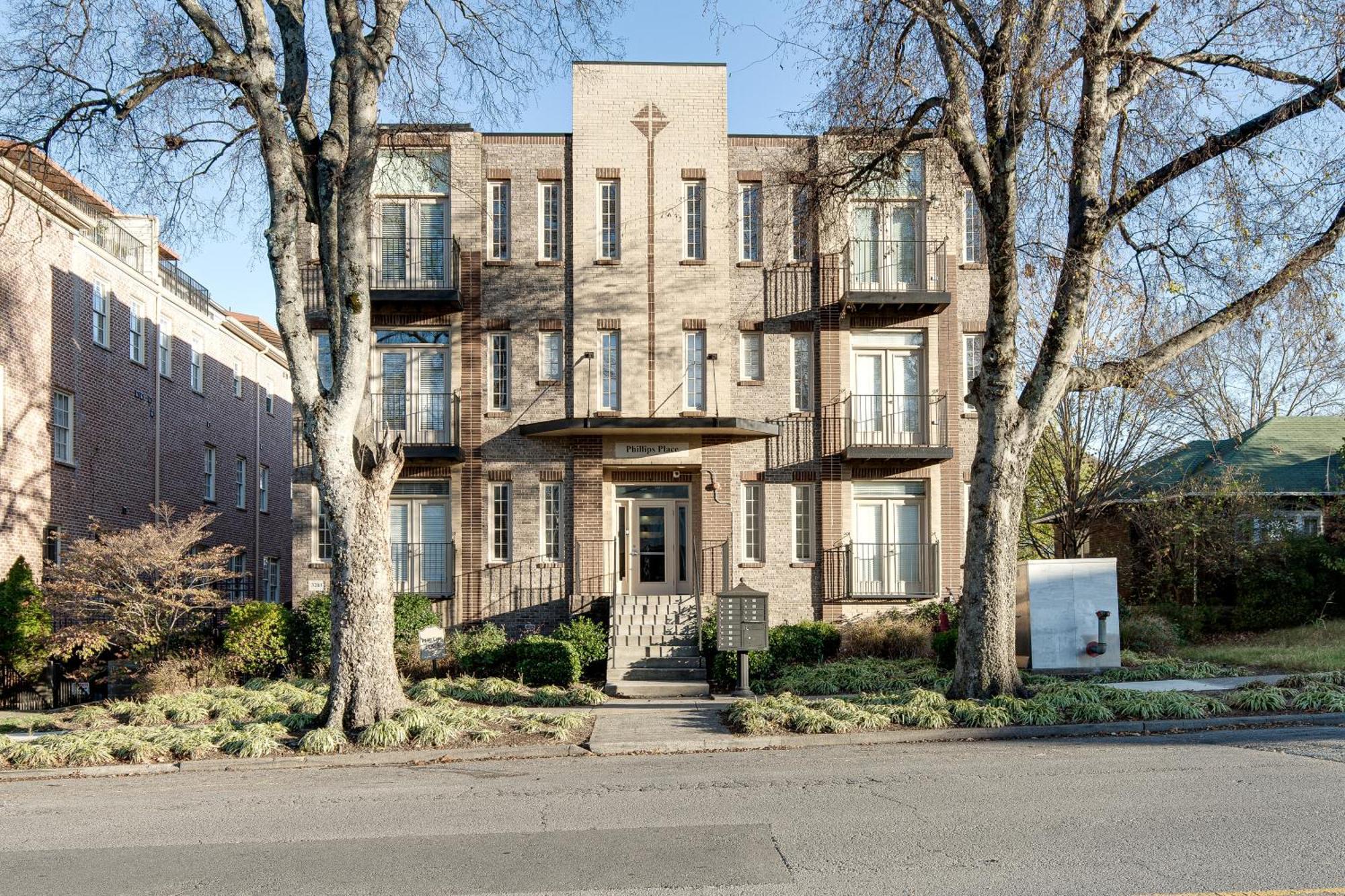 Lipstick & Boots 10 Min To Broadway, Music Row, Fun * Nashville