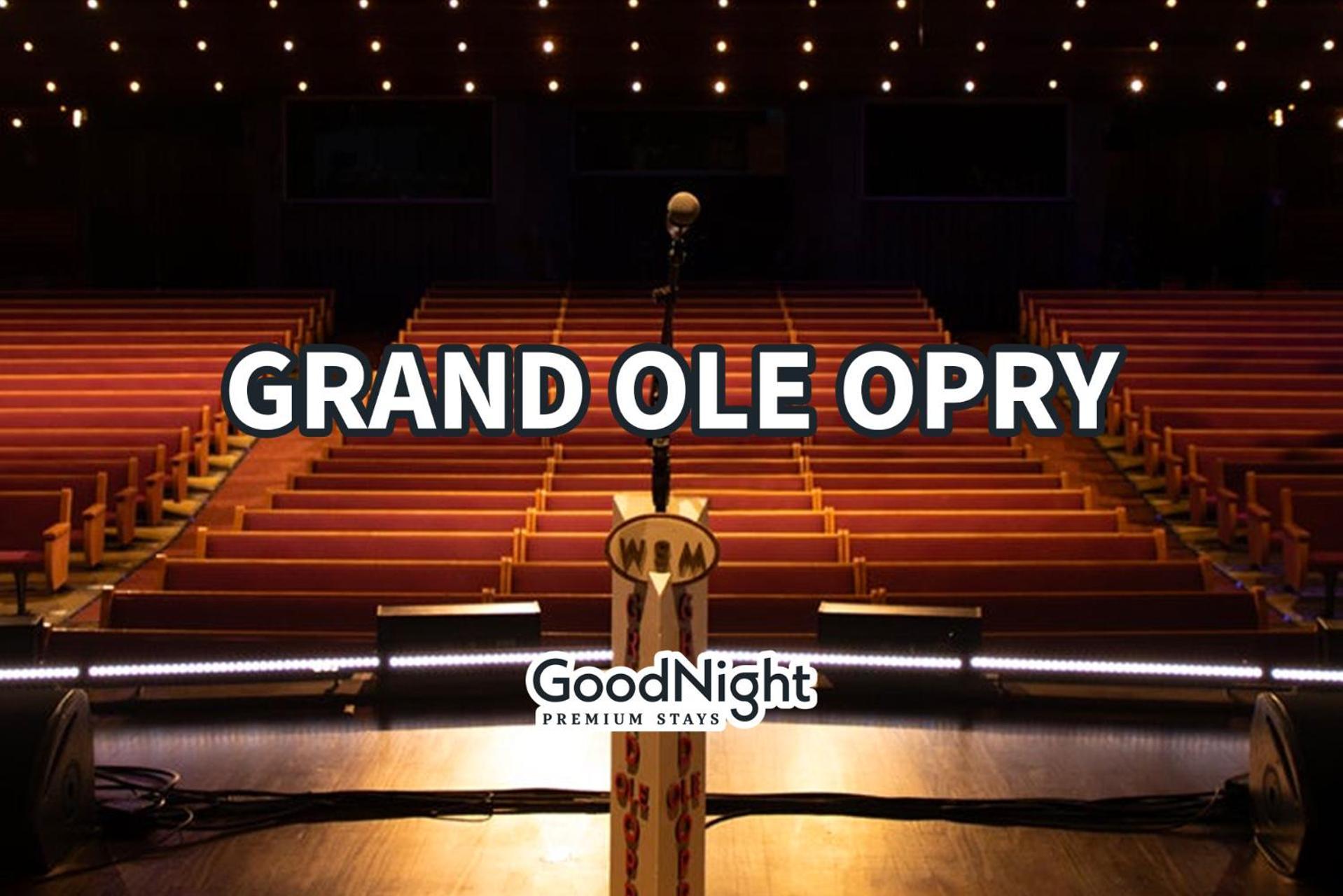 Holiday home Tune - Odyssey - Mins To Broadway - Full Gym! *
