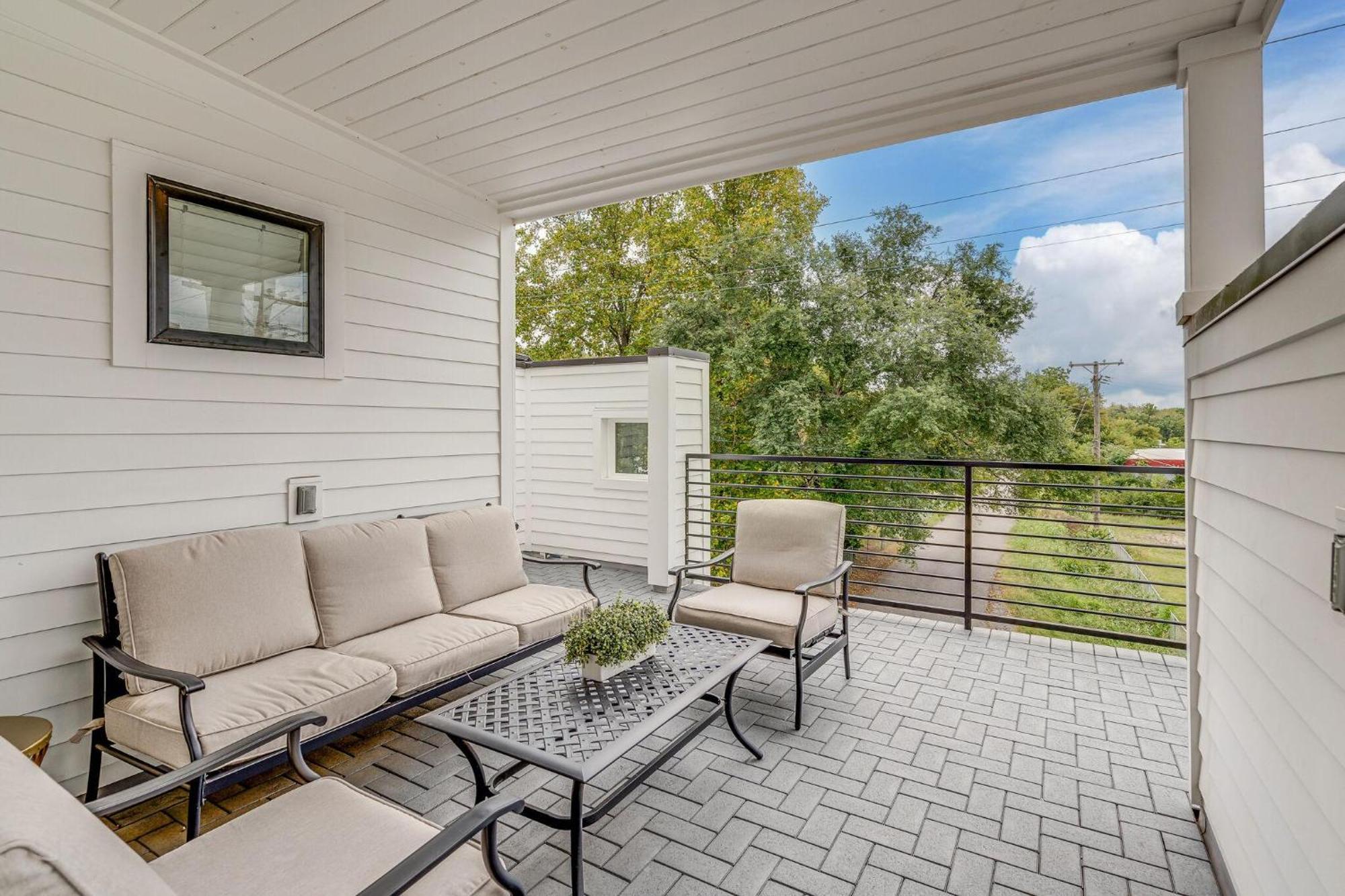 - 1308 Montgomery Ave Unit 2 Holiday home